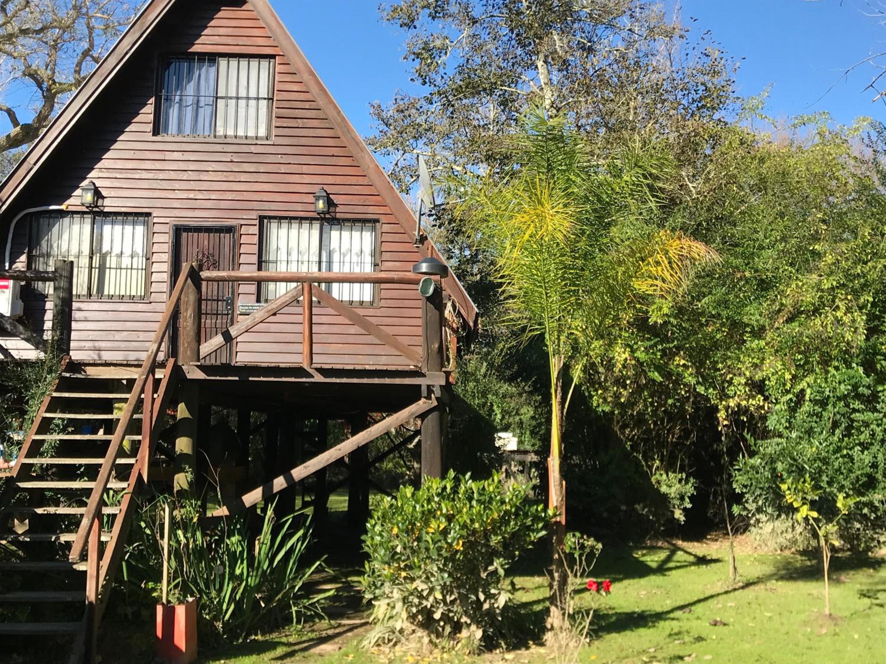 Cabaña en el Delta Arroyo Pajarito a 20 minutos de navegación