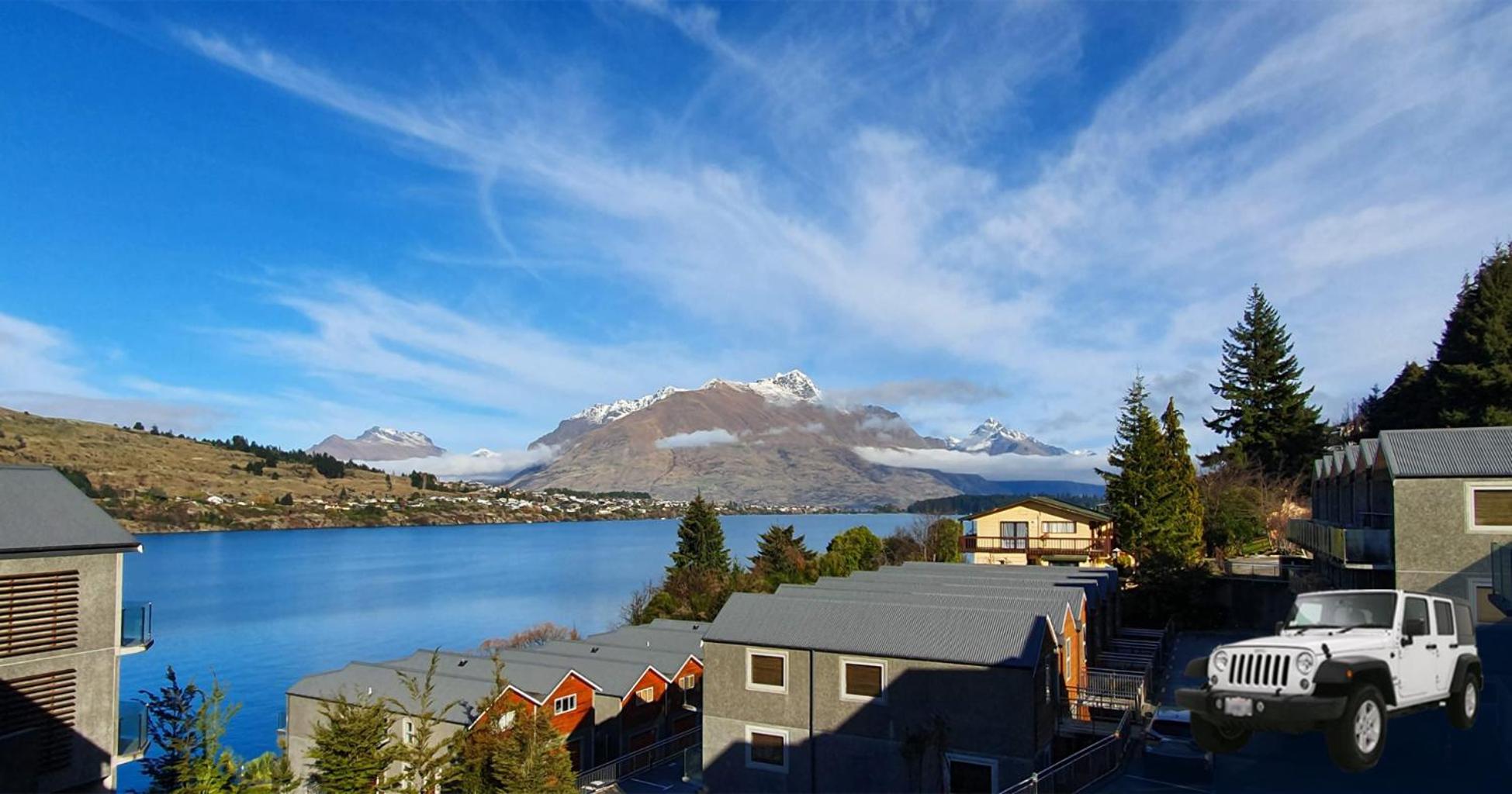 Lakefront Living - 4 Bedrm Apartment Alpine Village view 3