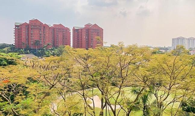 Hotel Devmoon apartment - A Big & beautiful unit in the South of Jakarta - Image 1