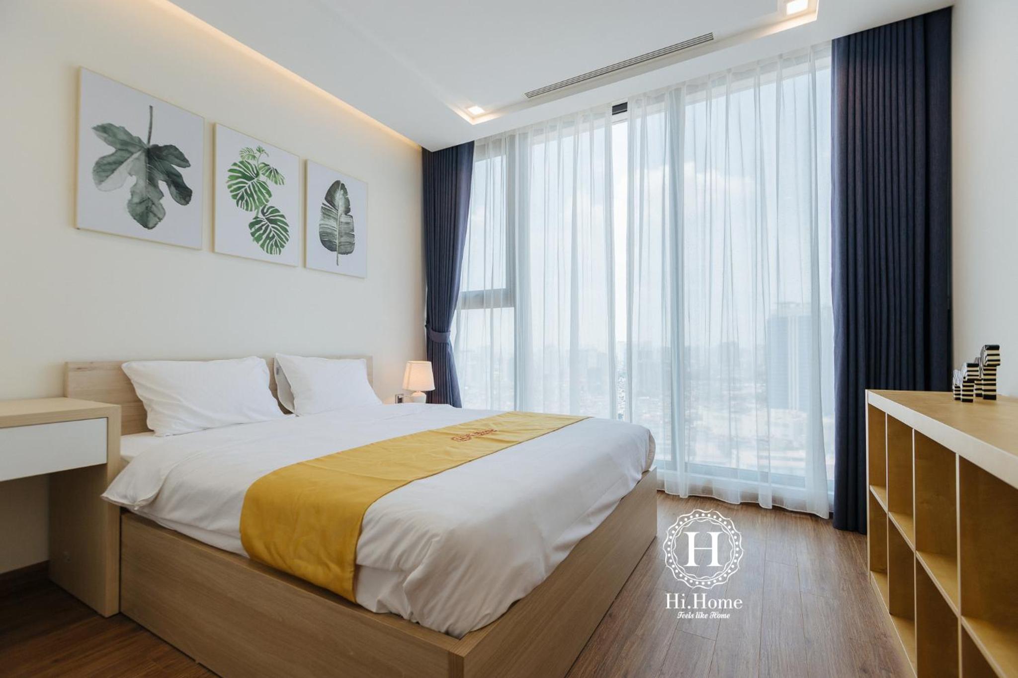 Hi-Home Suites - Vinhomes Metropolis
