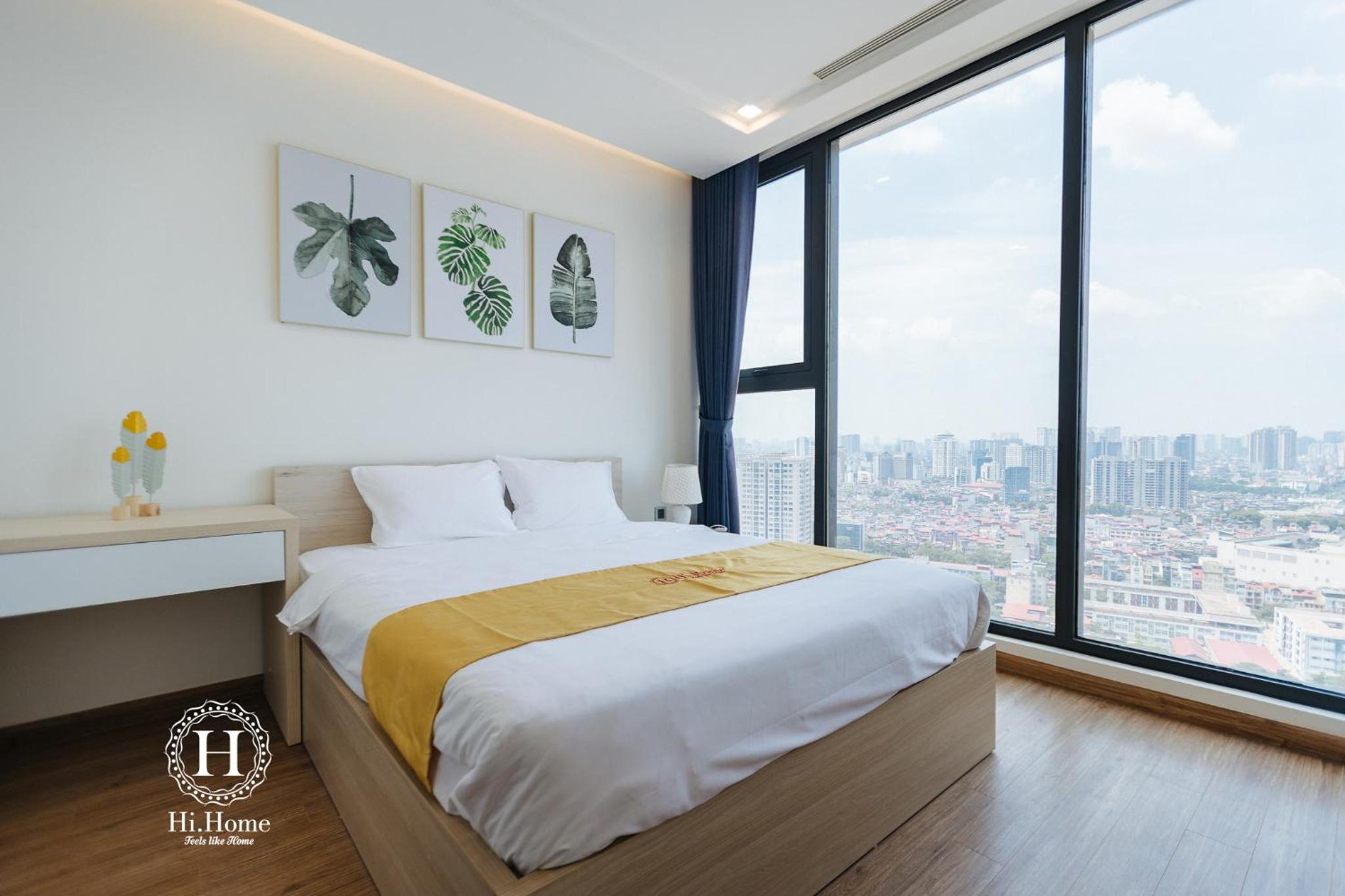 Hi-Home Suites - Vinhomes Metropolis