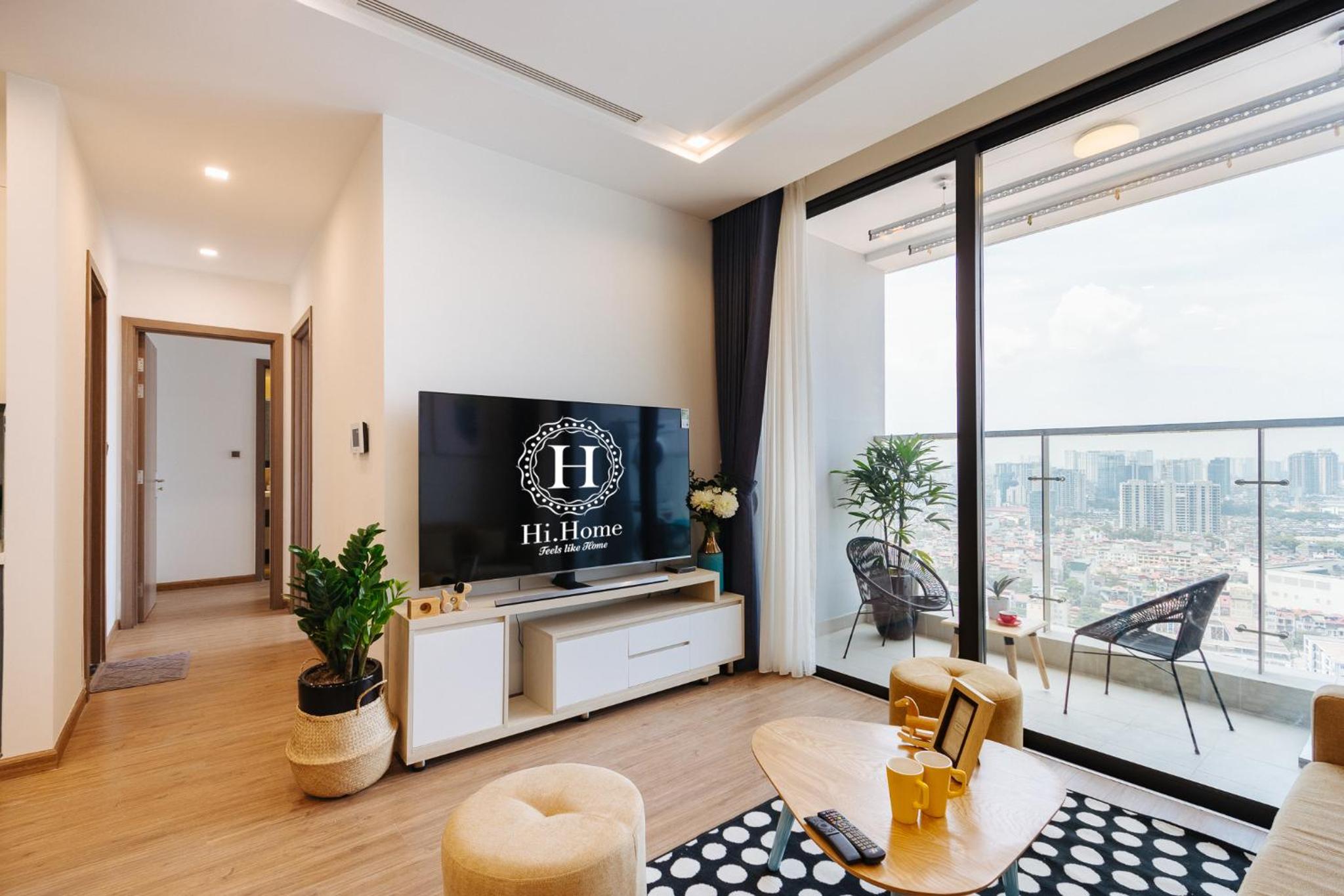 Hi-Home Suites - Vinhomes Metropolis