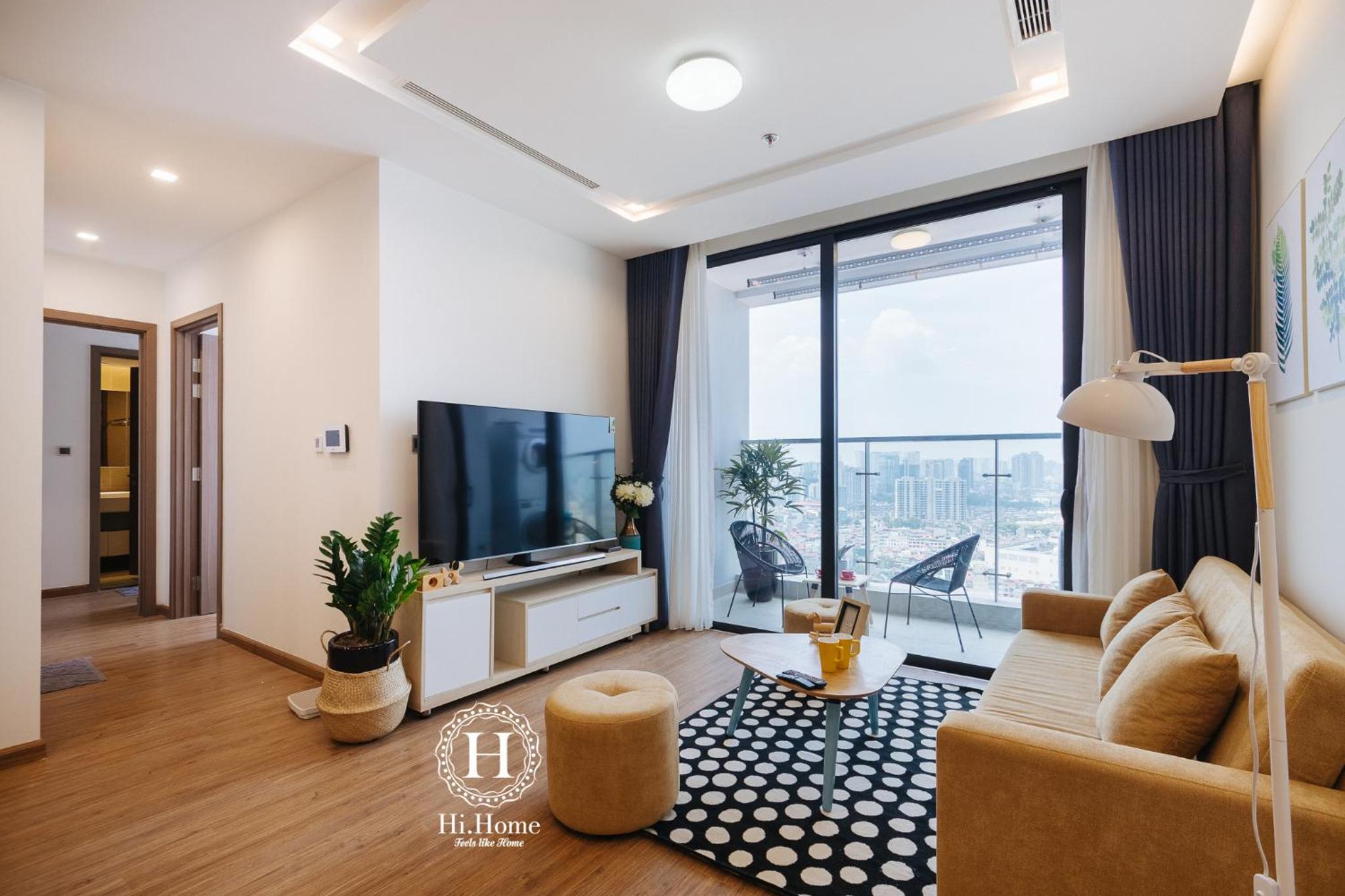 Hi-Home Suites - Vinhomes Metropolis