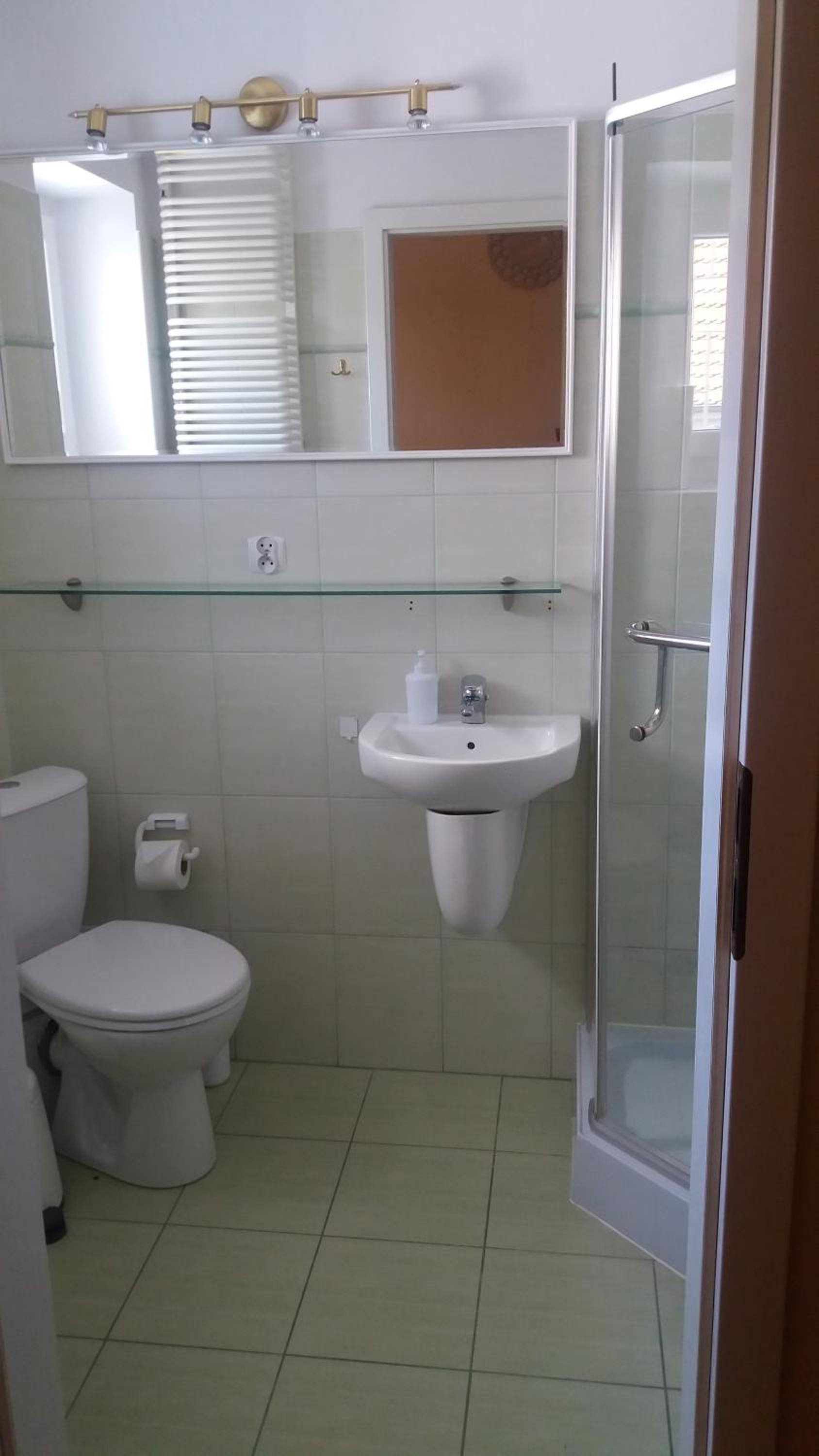 Photo 47