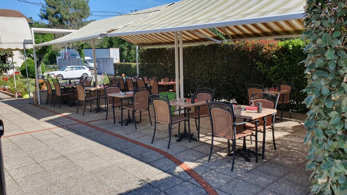 outdoor BBQ area
