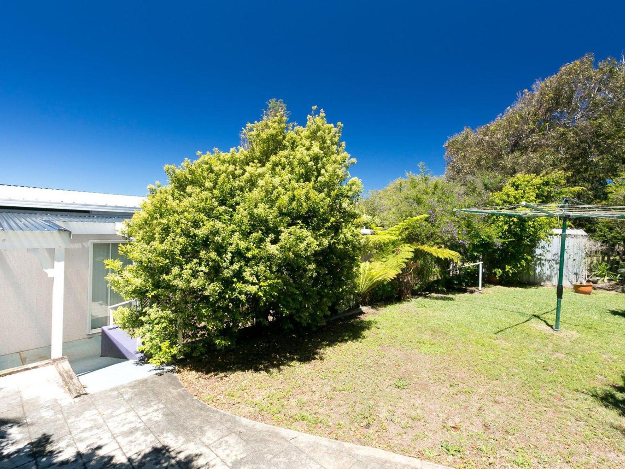 15 Seaview Street