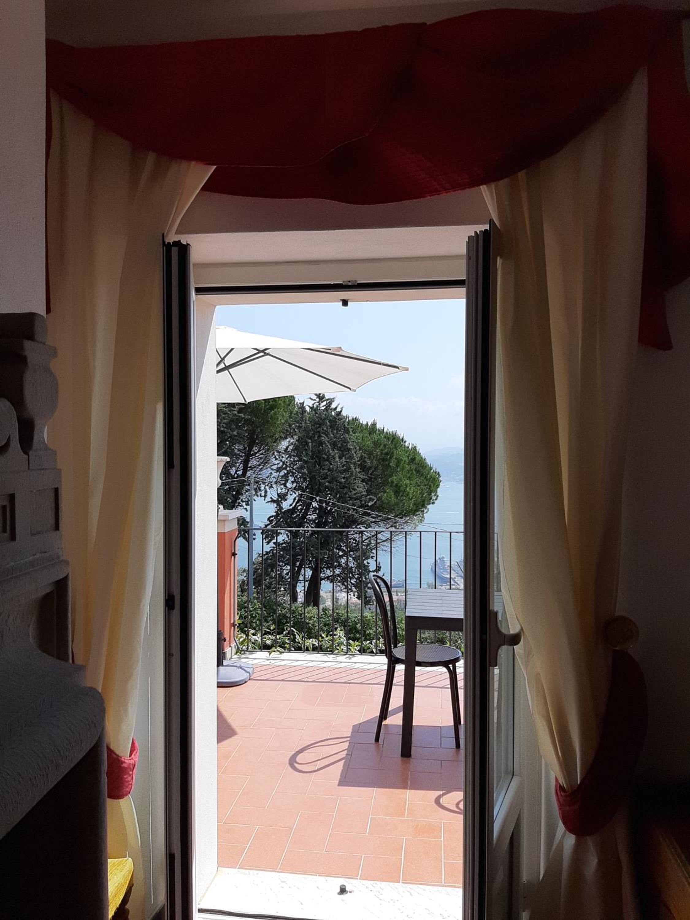 Villa Bellosguardo Apartments