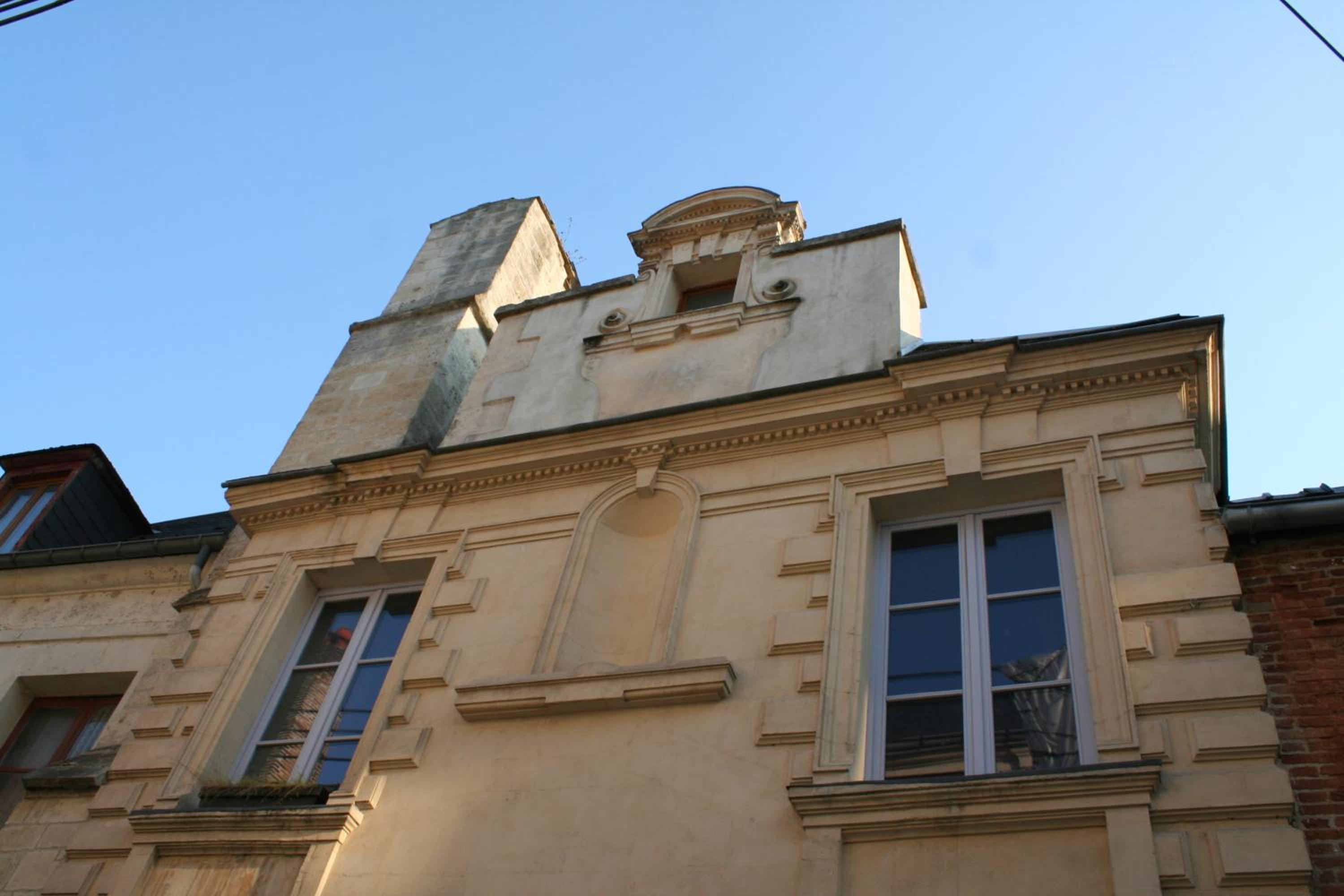 Photo 6