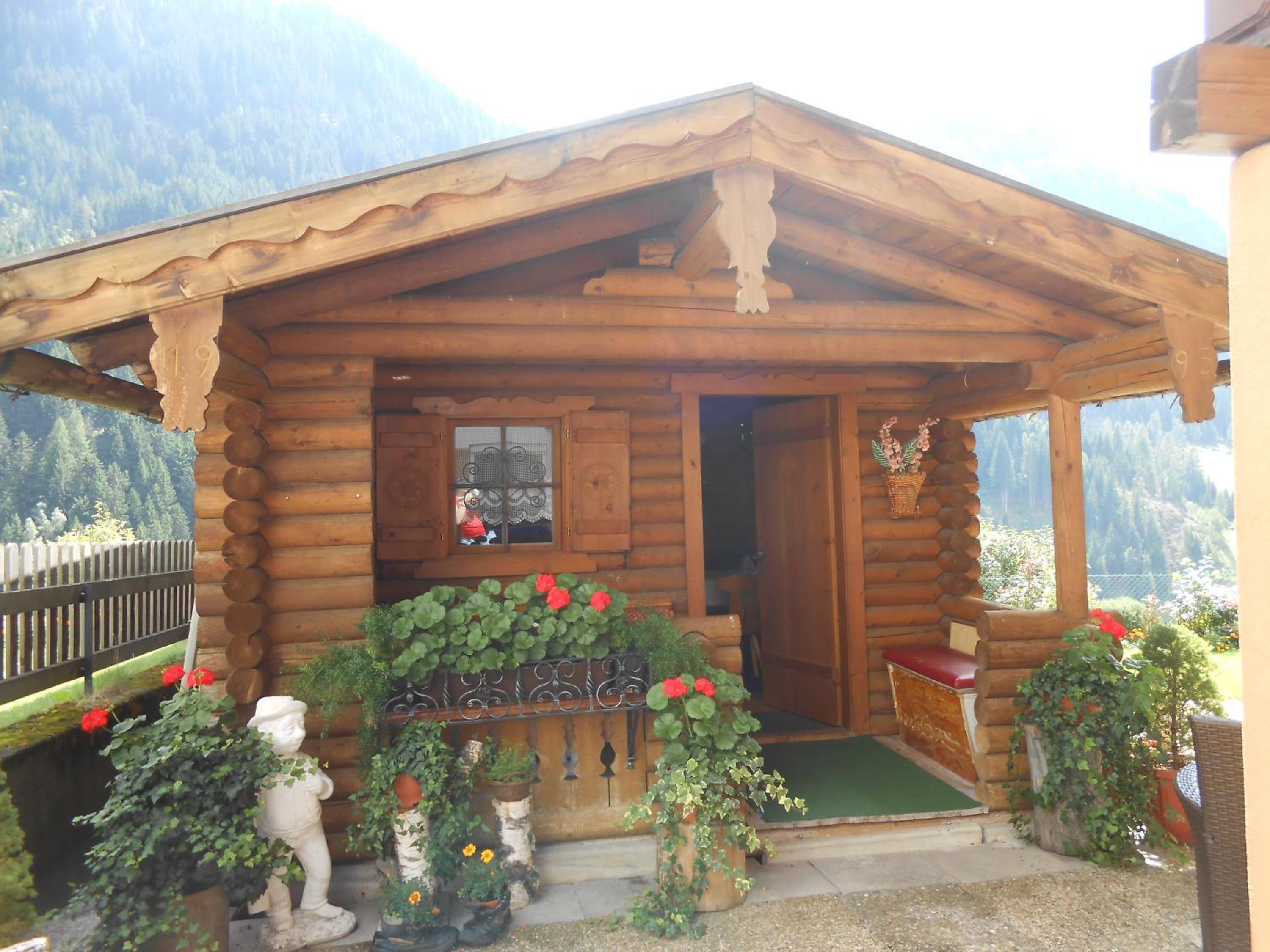 Photo 19