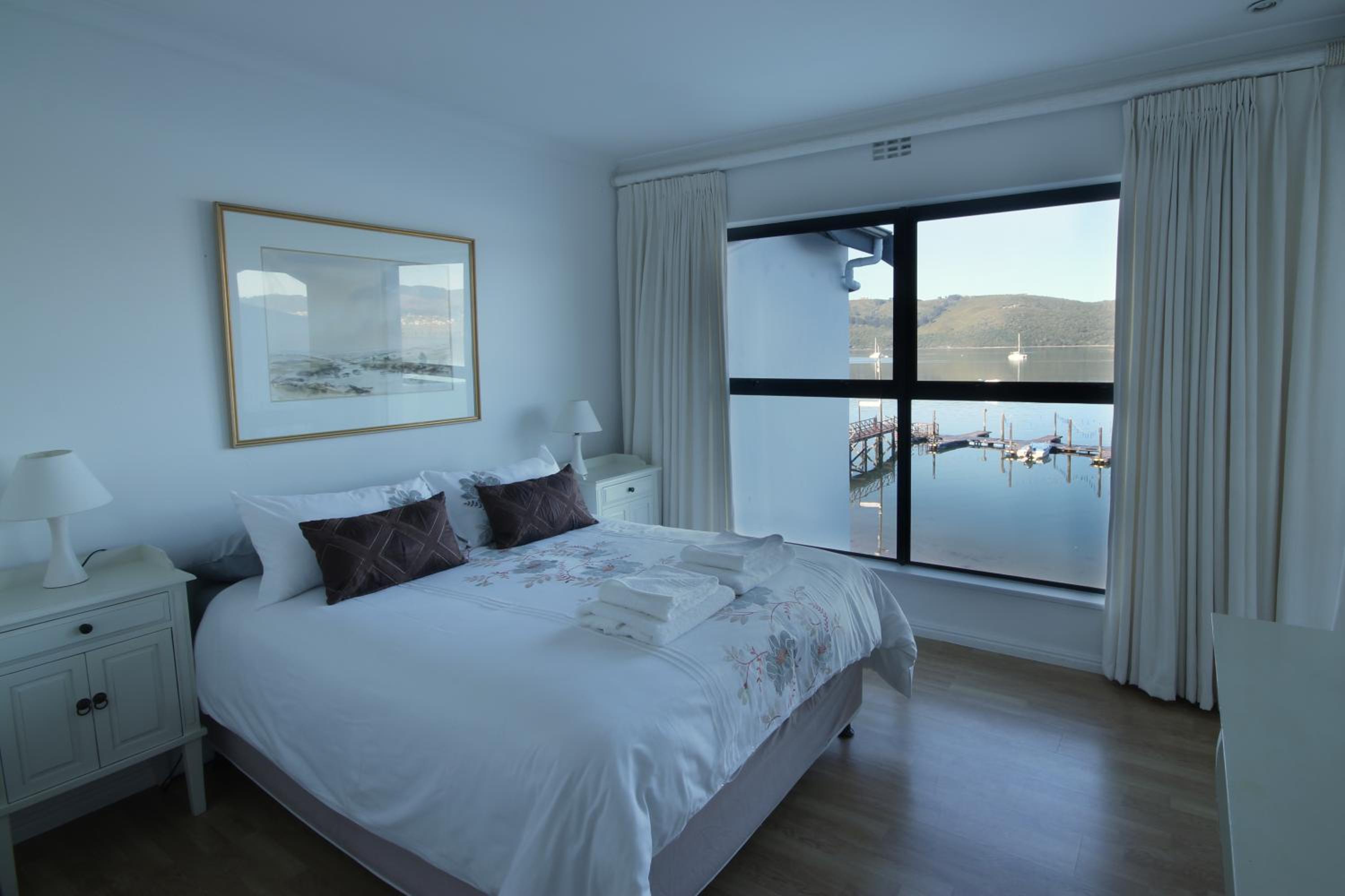 Laguna Grove Holiday Rentals
