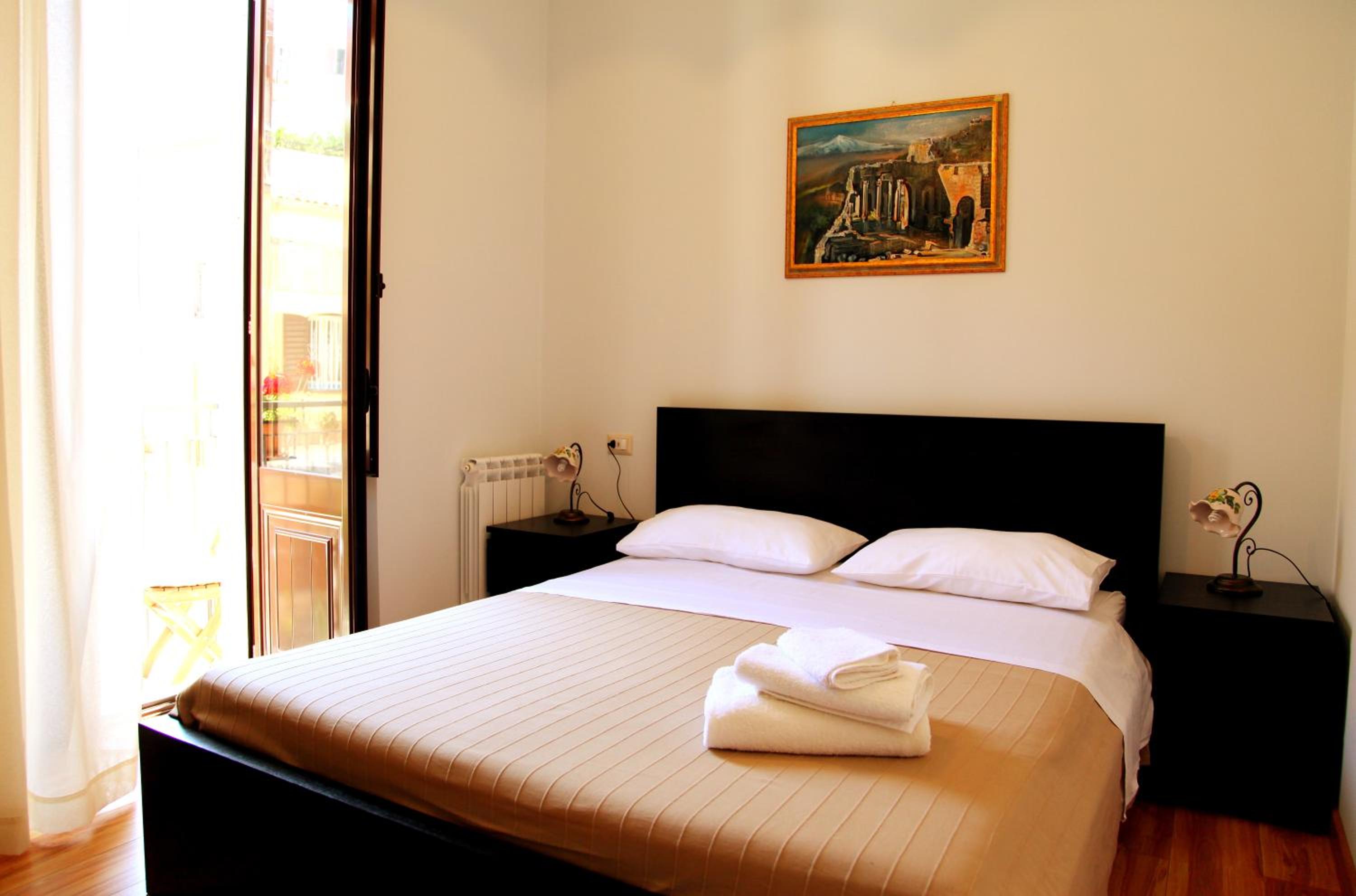 Bed & Breakfast Duomo Di Taormina view 2