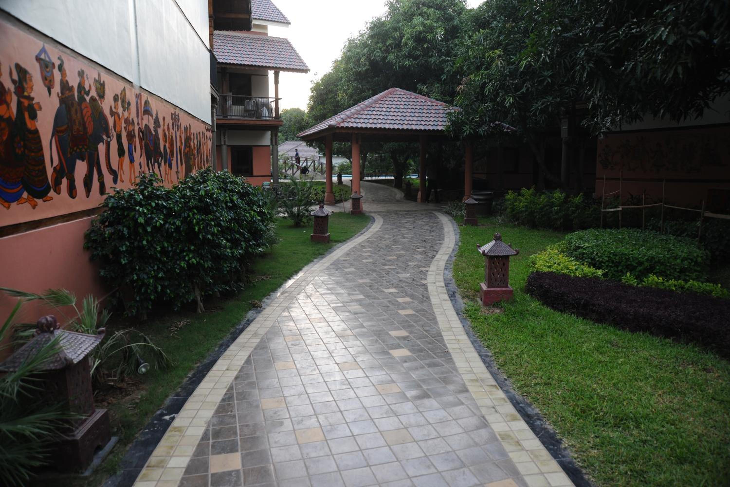 Madhubhan Resort & Spa