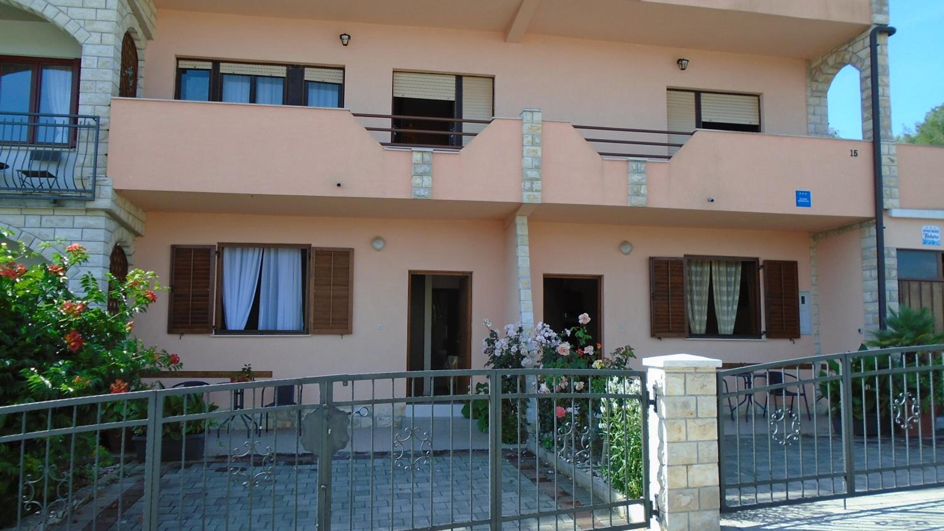 Apartmani A.Teskera view 4