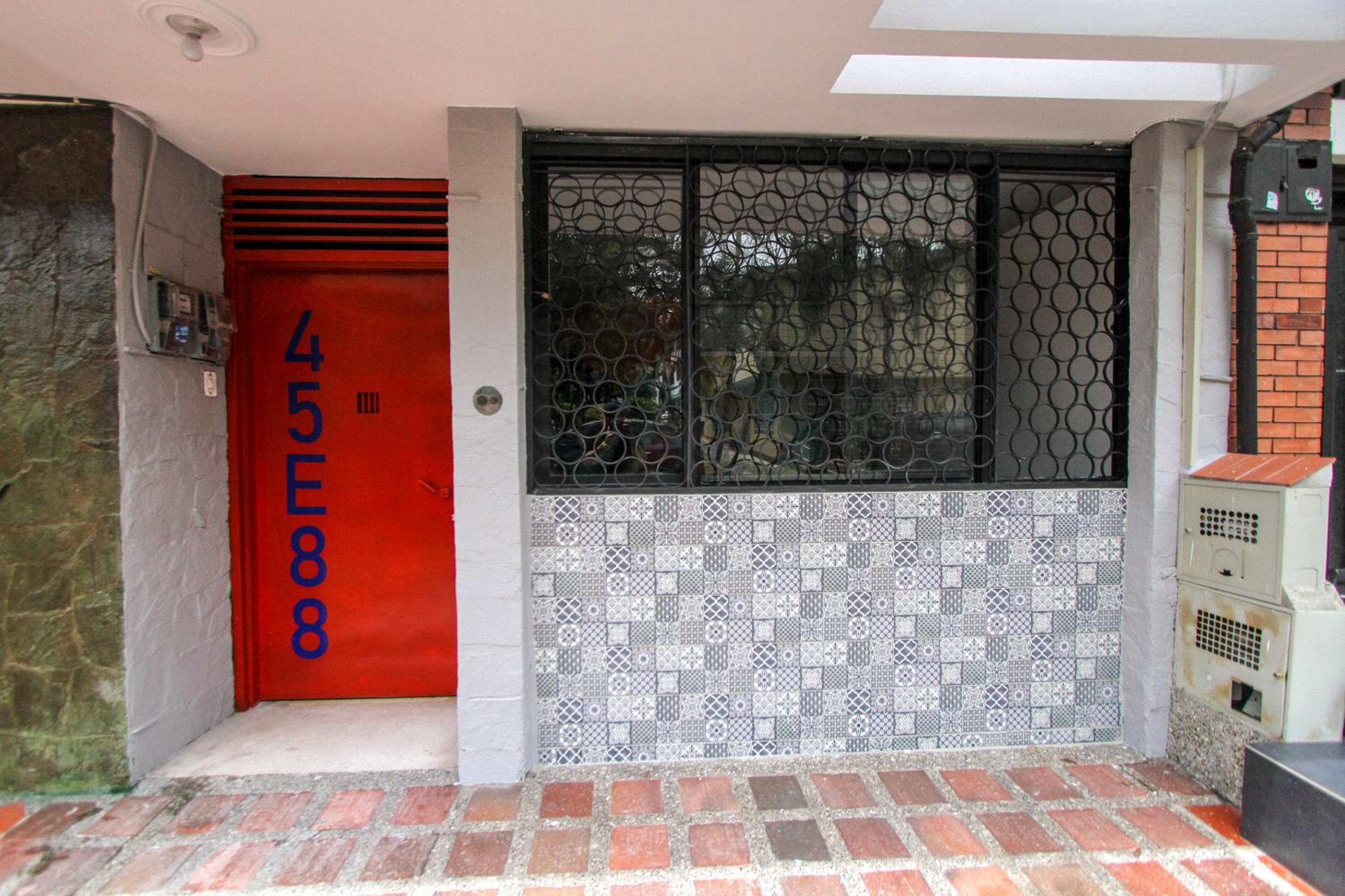 Casa Tuvia
