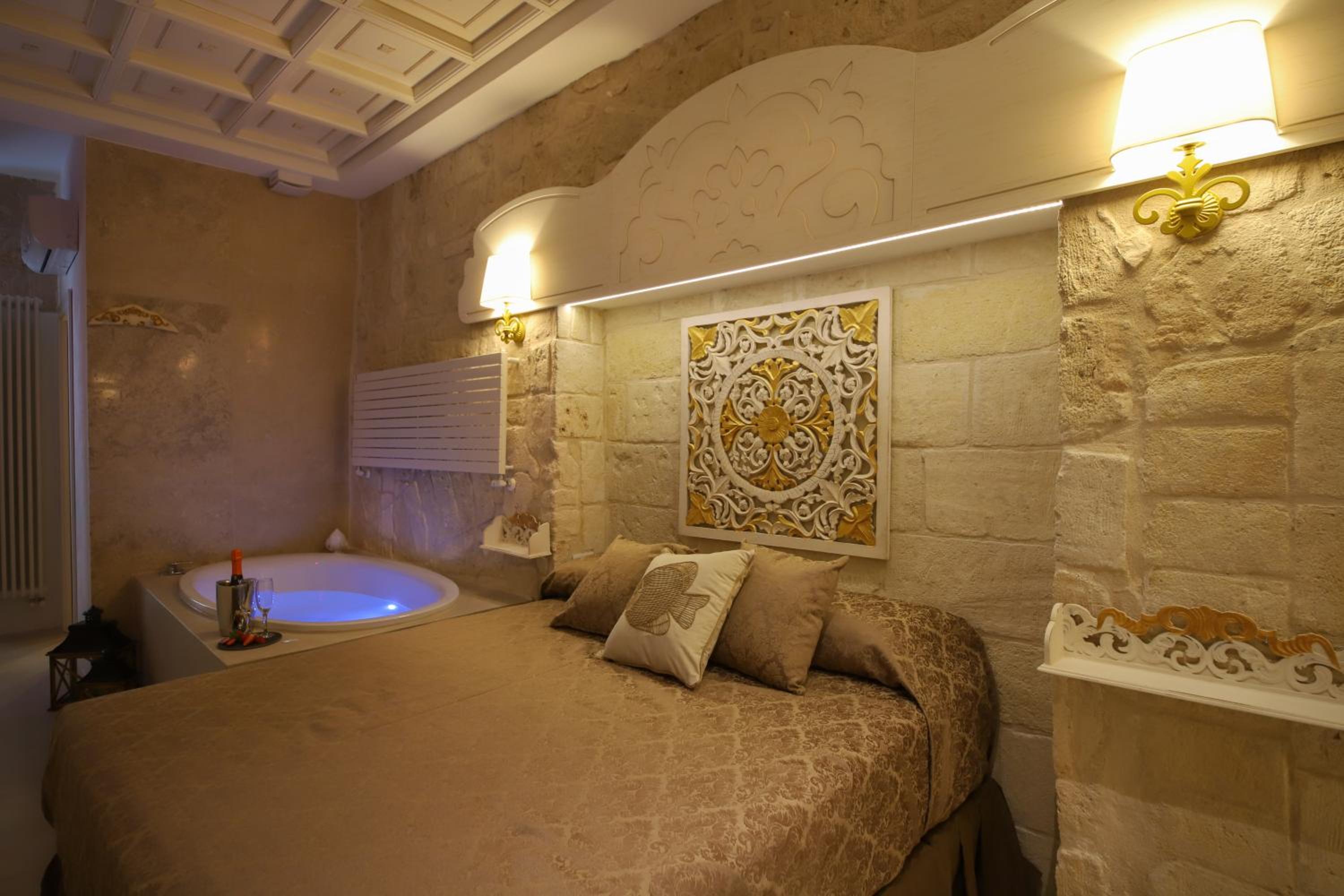 Palazzo Stapane Home Suite 8 - Luxury Living Monopoli view 5