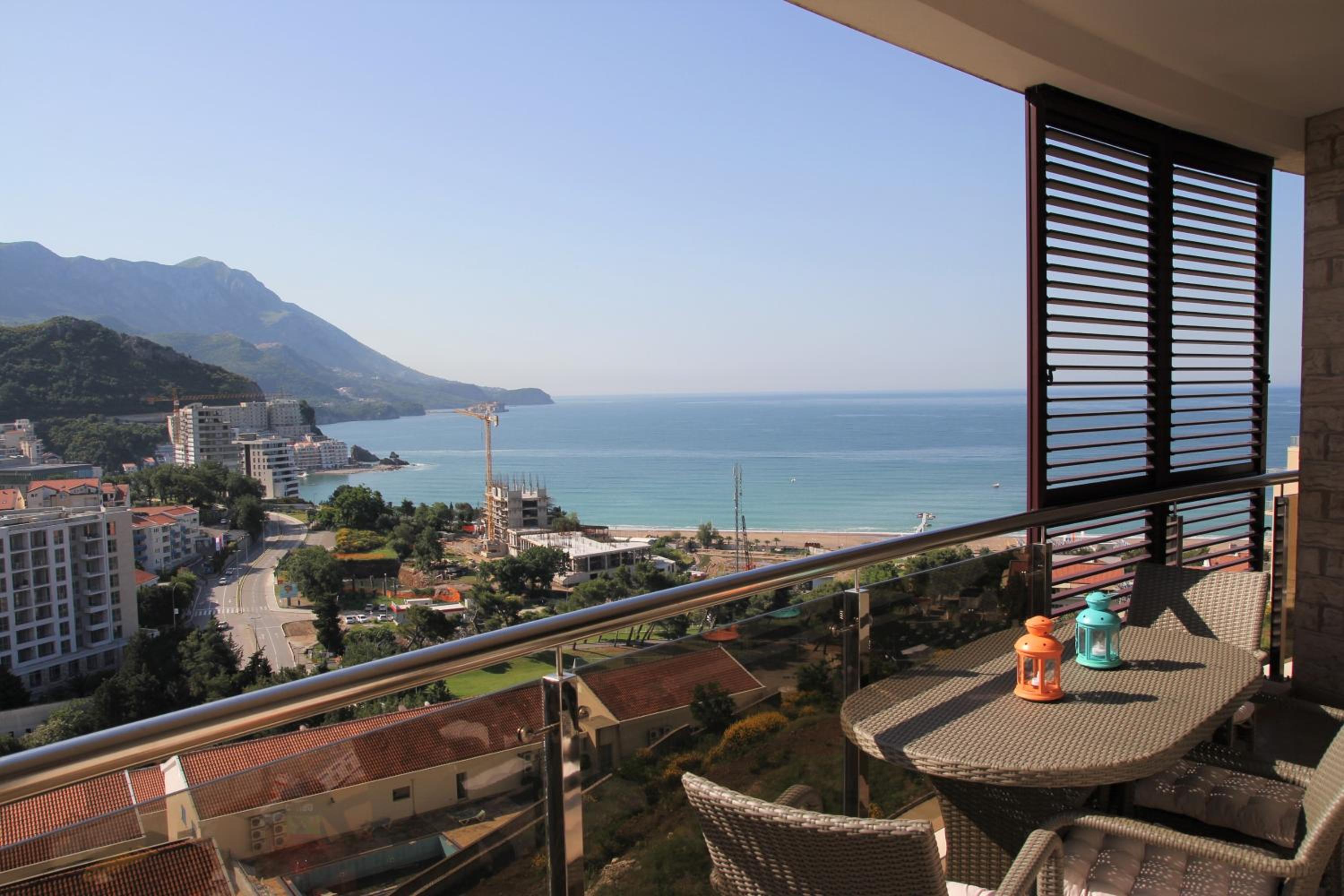 Hotel Montenegro Diamonds - Image 1