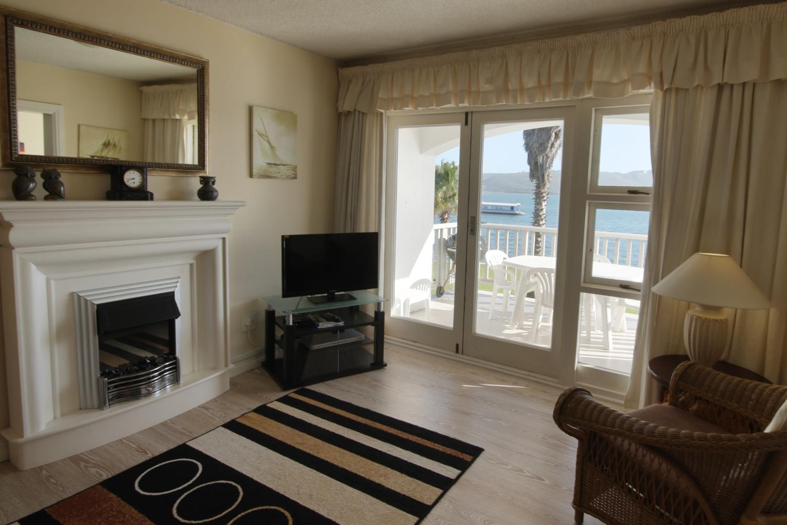 Laguna Grove Holiday Rentals