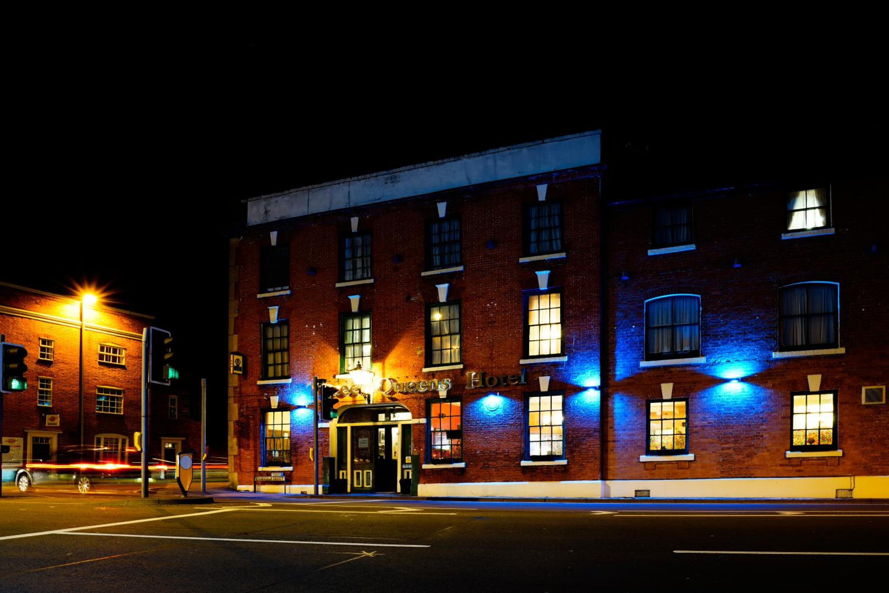 Hotel Three Queens Hotel