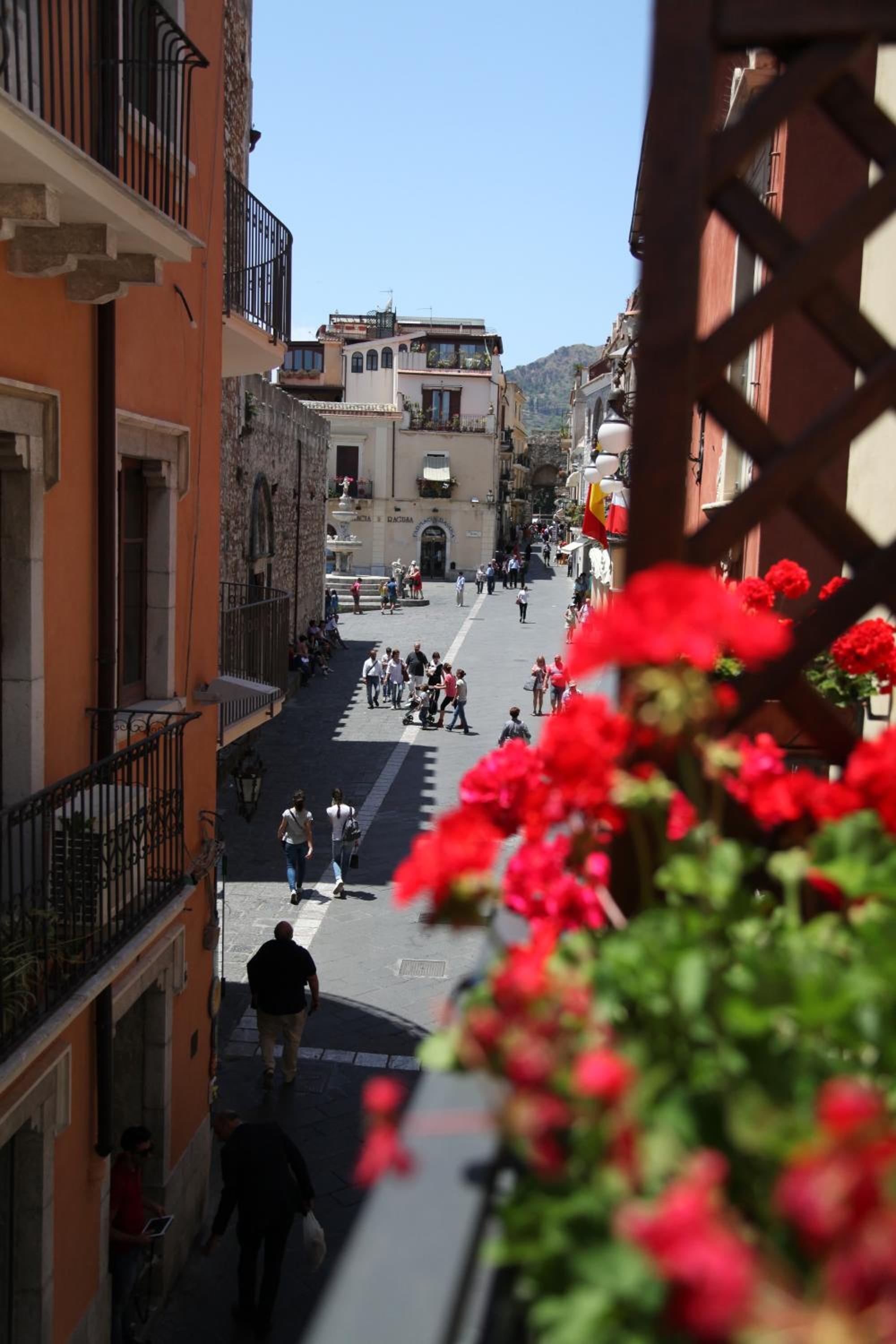 Bed & Breakfast Duomo Di Taormina view 5