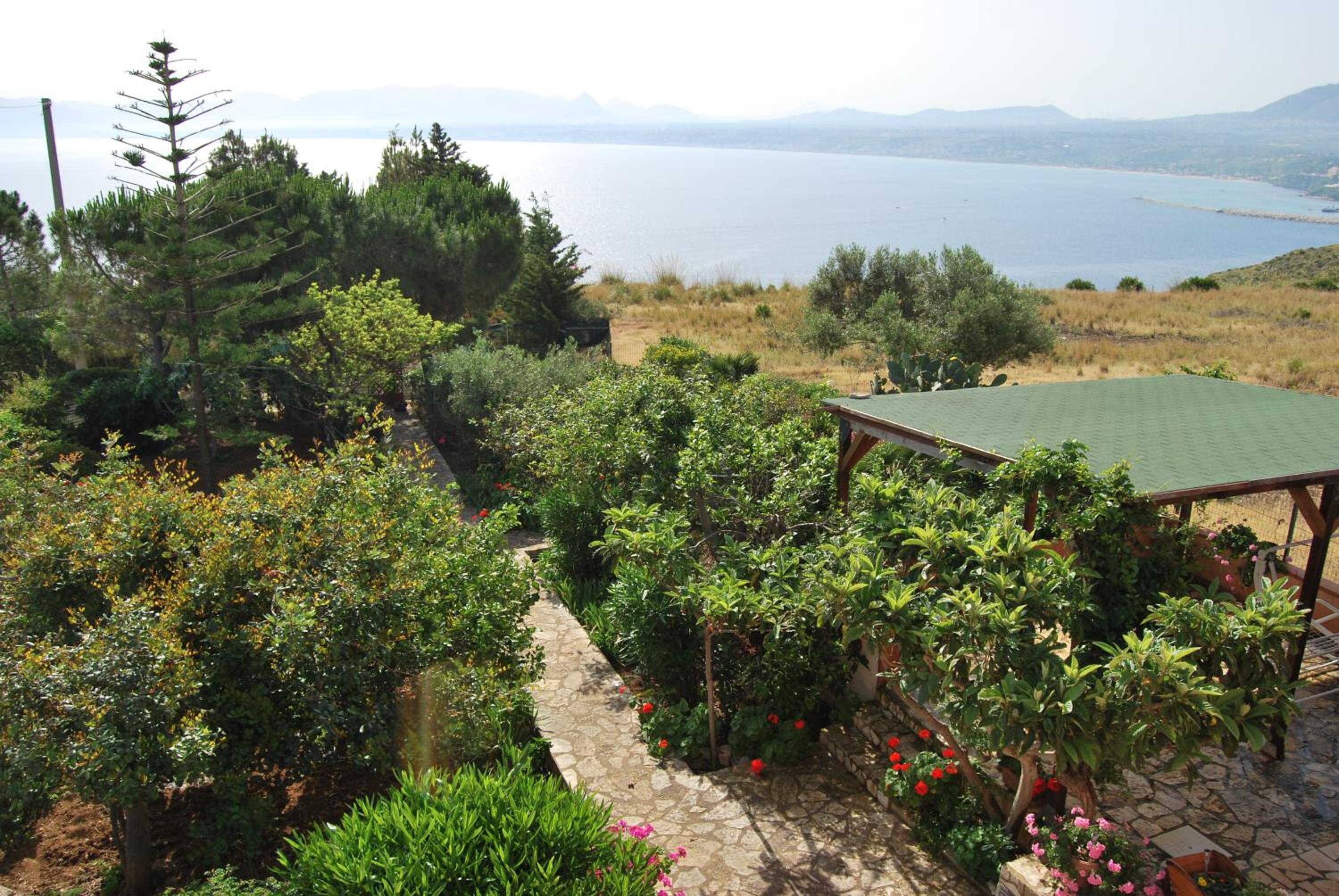 Casa Vacanze La Terrazza Sul Golfo view 5