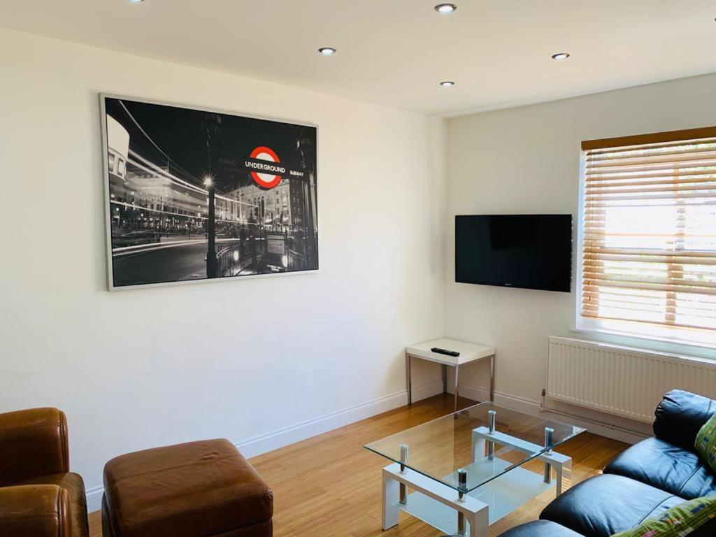 Forest Hill Apartment