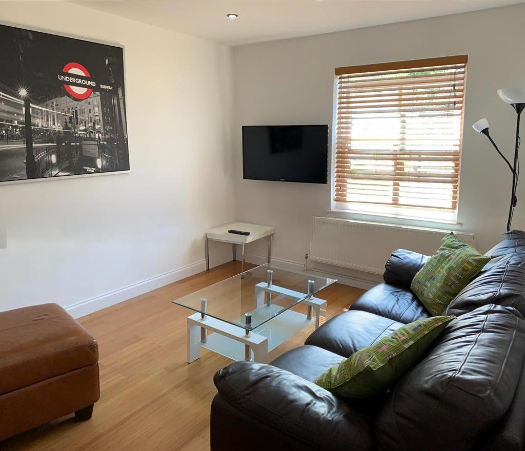 Forest Hill Apartment