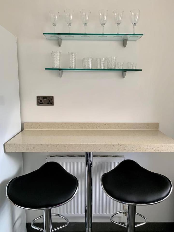 Forest Hill Apartment