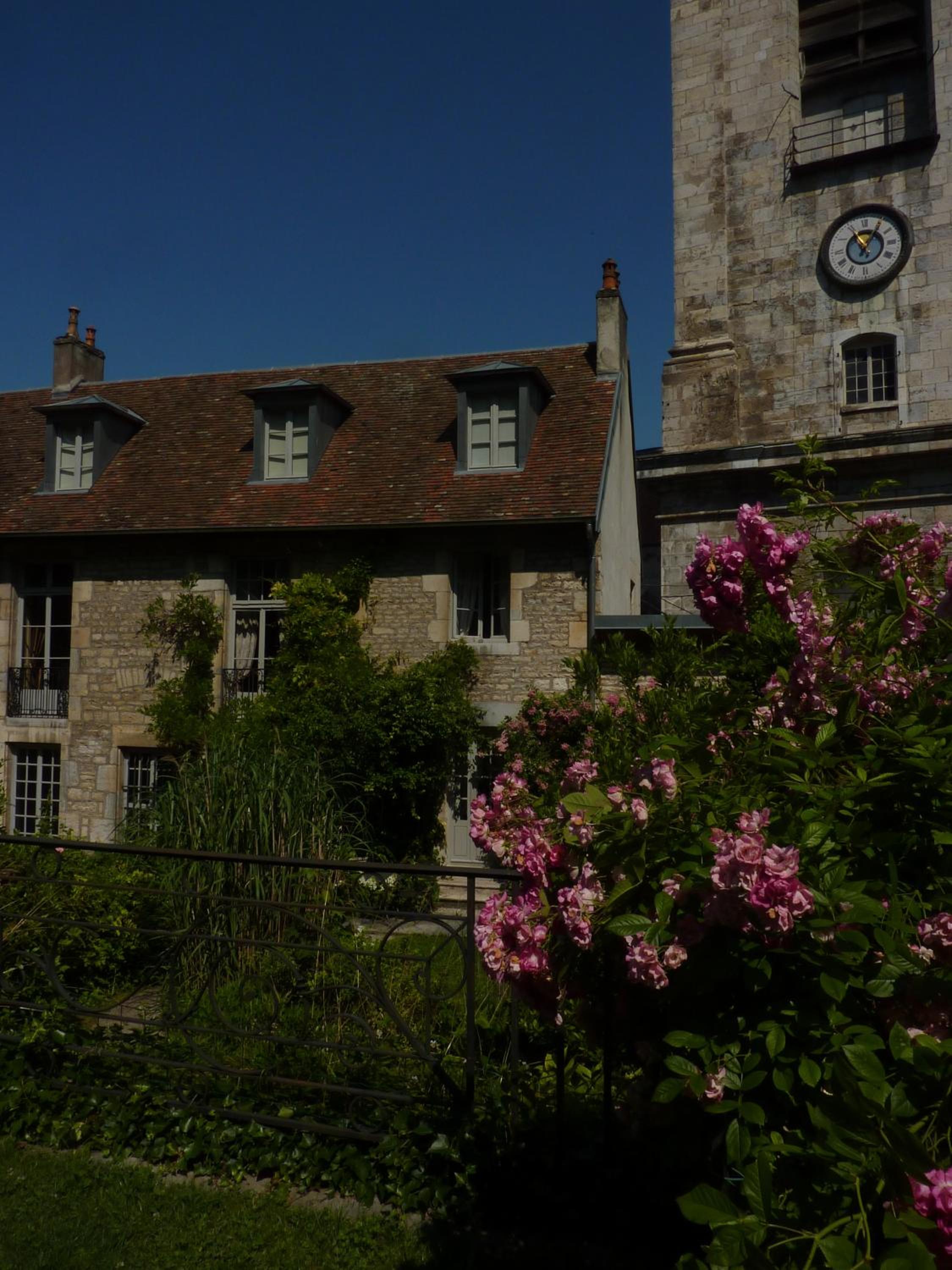 Besancon Vacations - Residence Charles Quint - Property Image 1