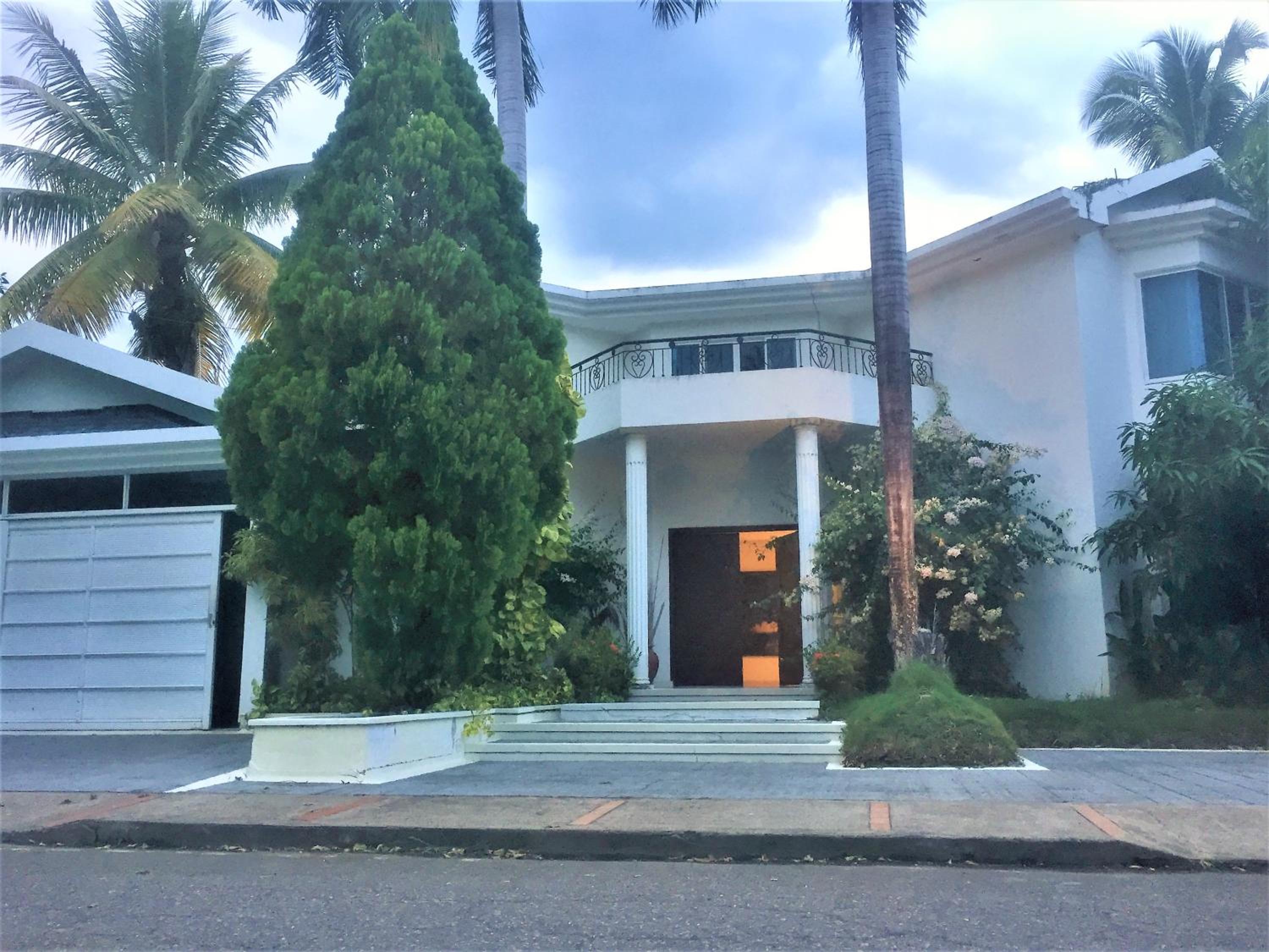 Condominio El Peñon