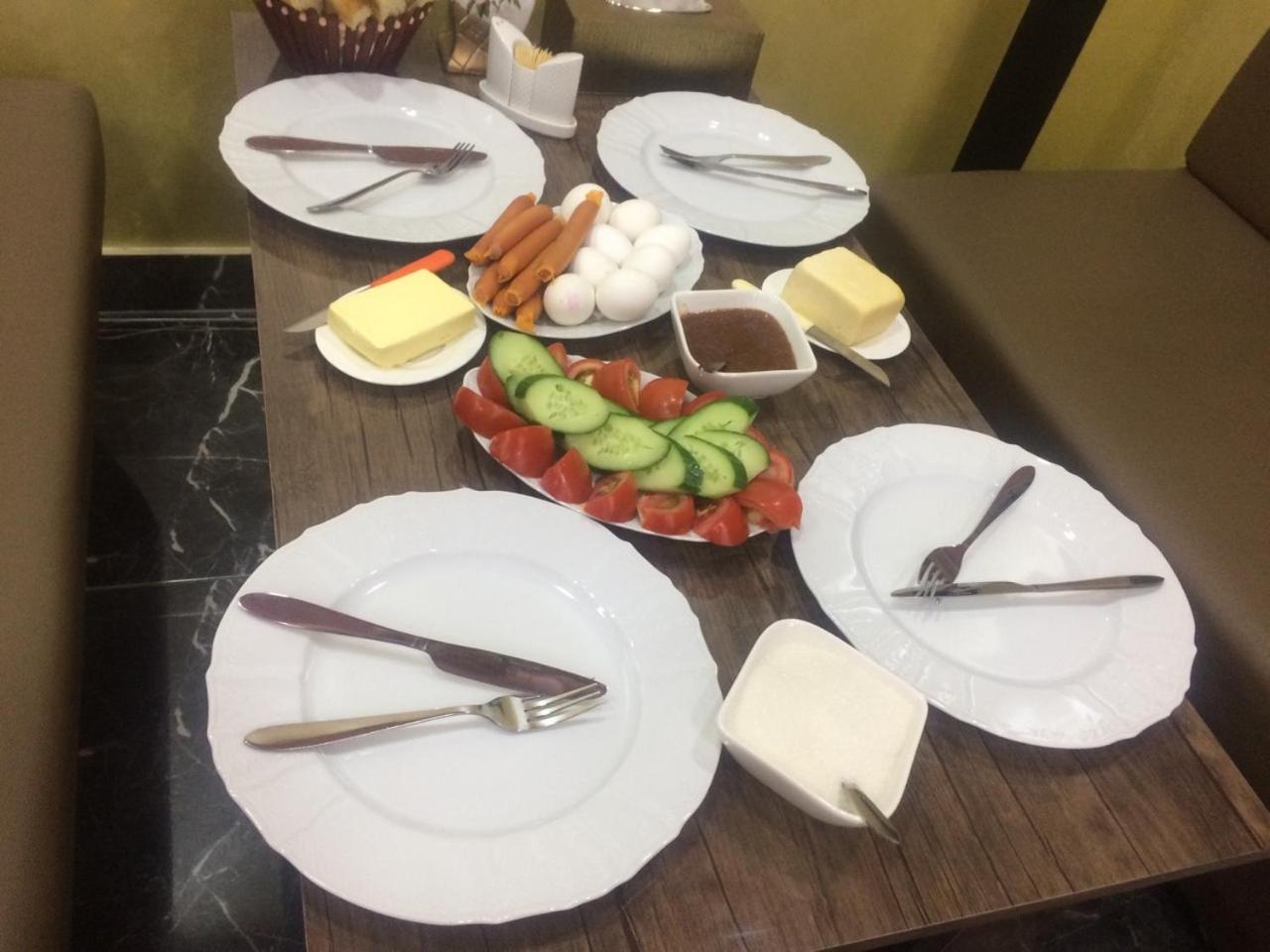 HOTEL N1