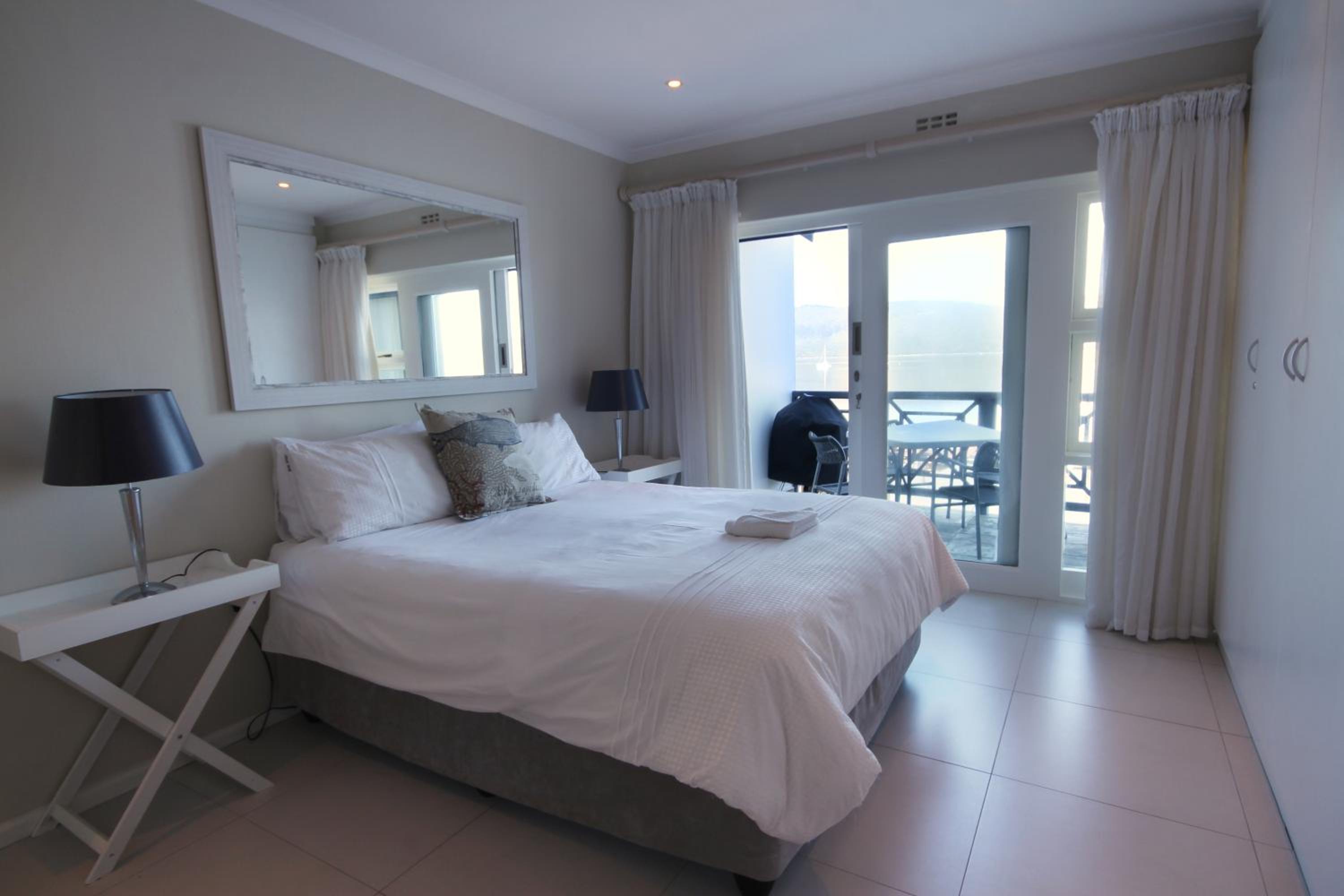 Laguna Grove Holiday Rentals