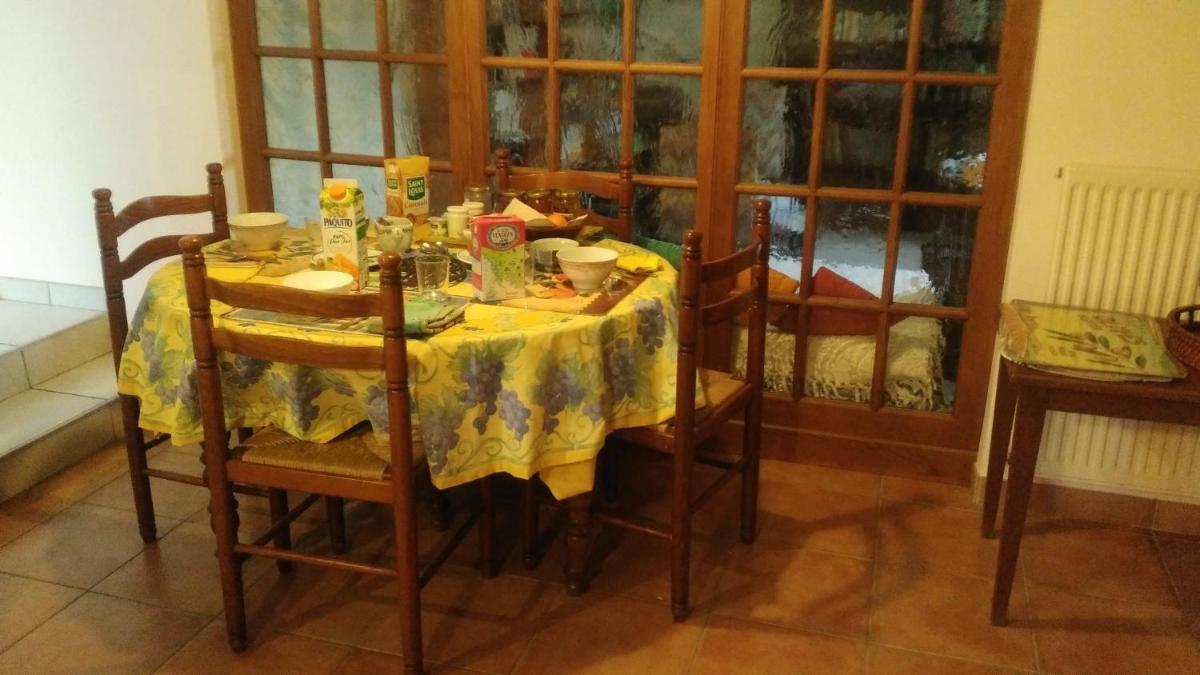 Photo 26