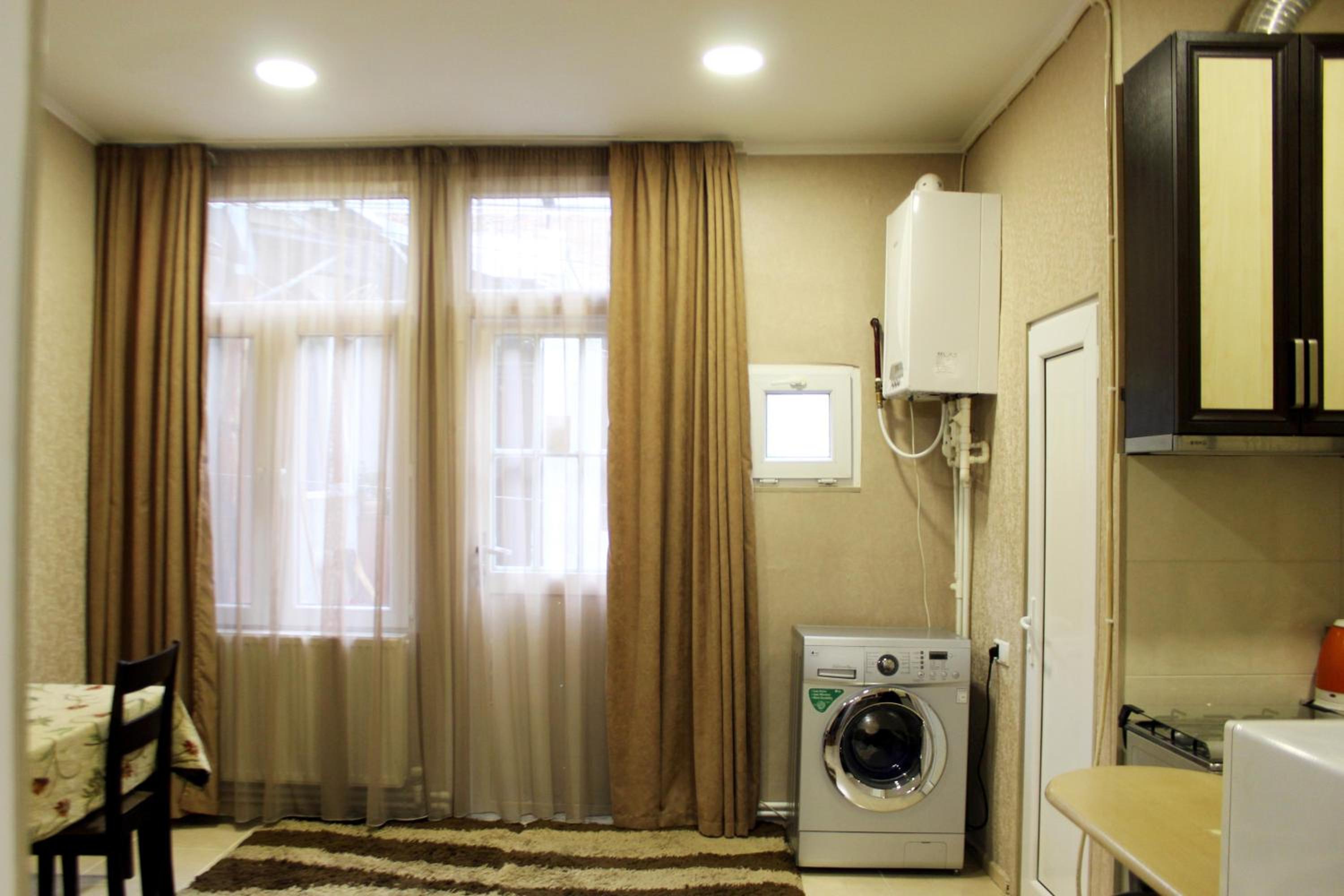 Old Tbilisi apartment view 5