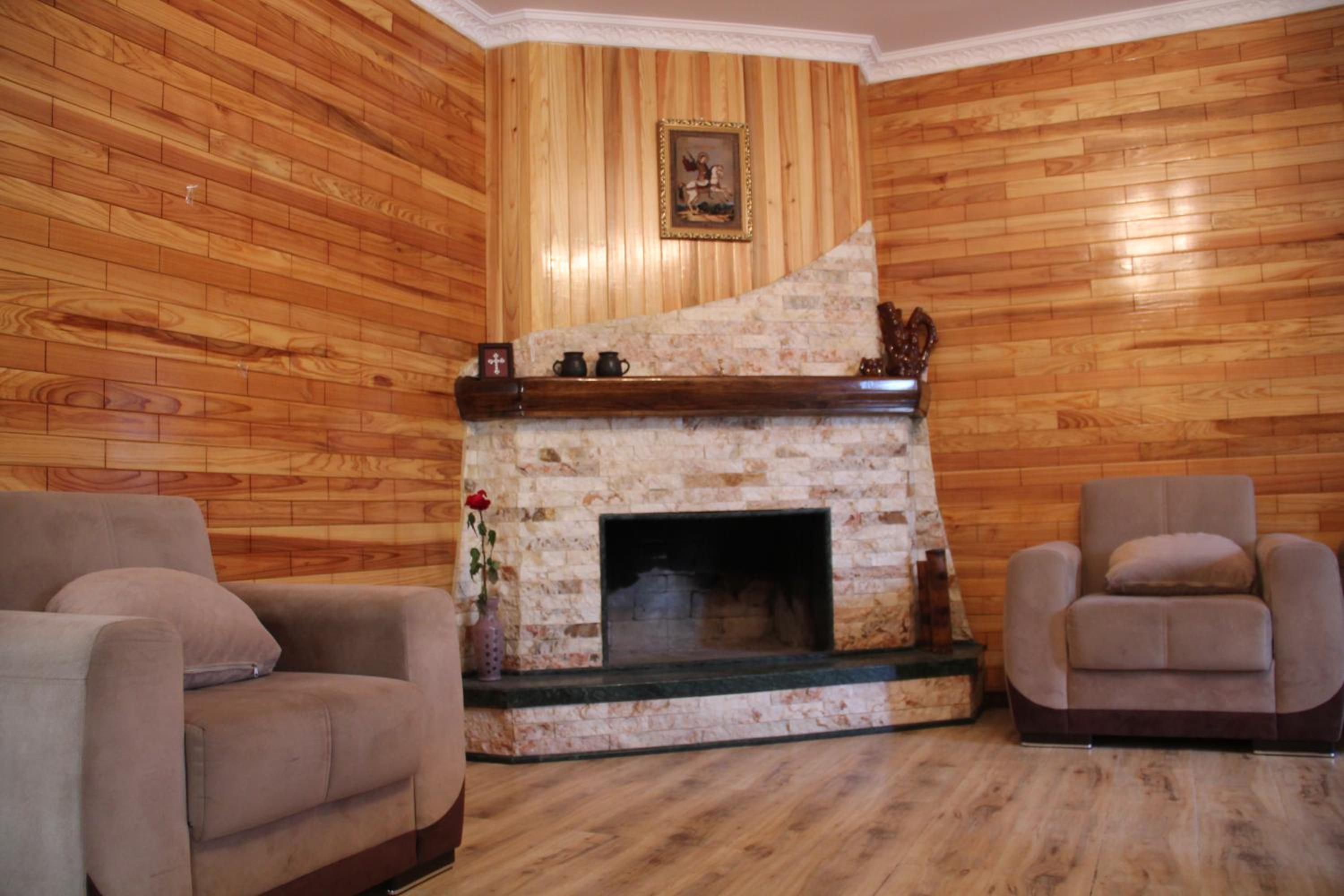 Lukas's house