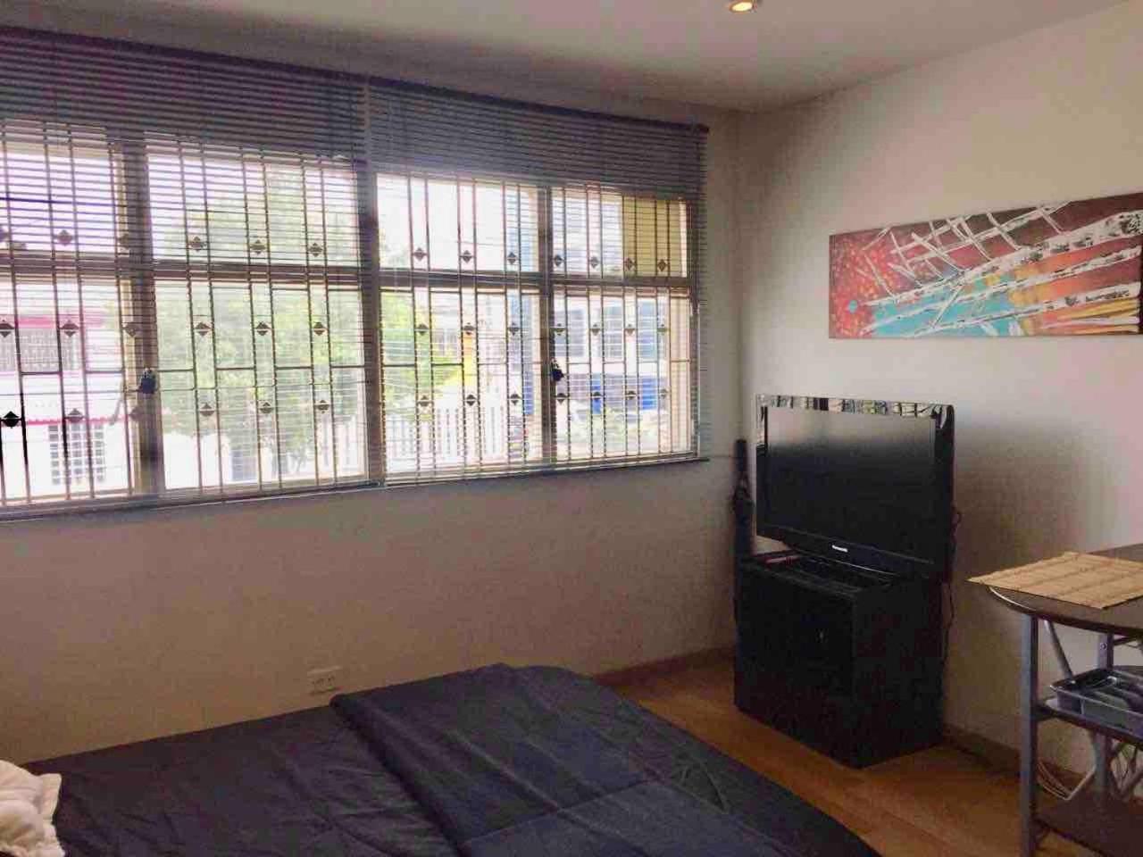 COSY STUDIO APARTMENT GREAT LOCATION (203) view 5