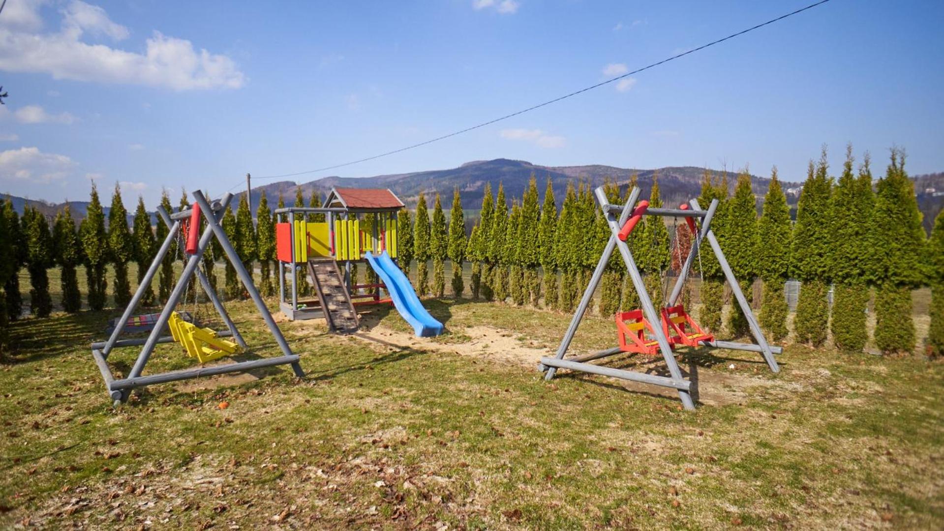 Pension Restaurant Bobrovník