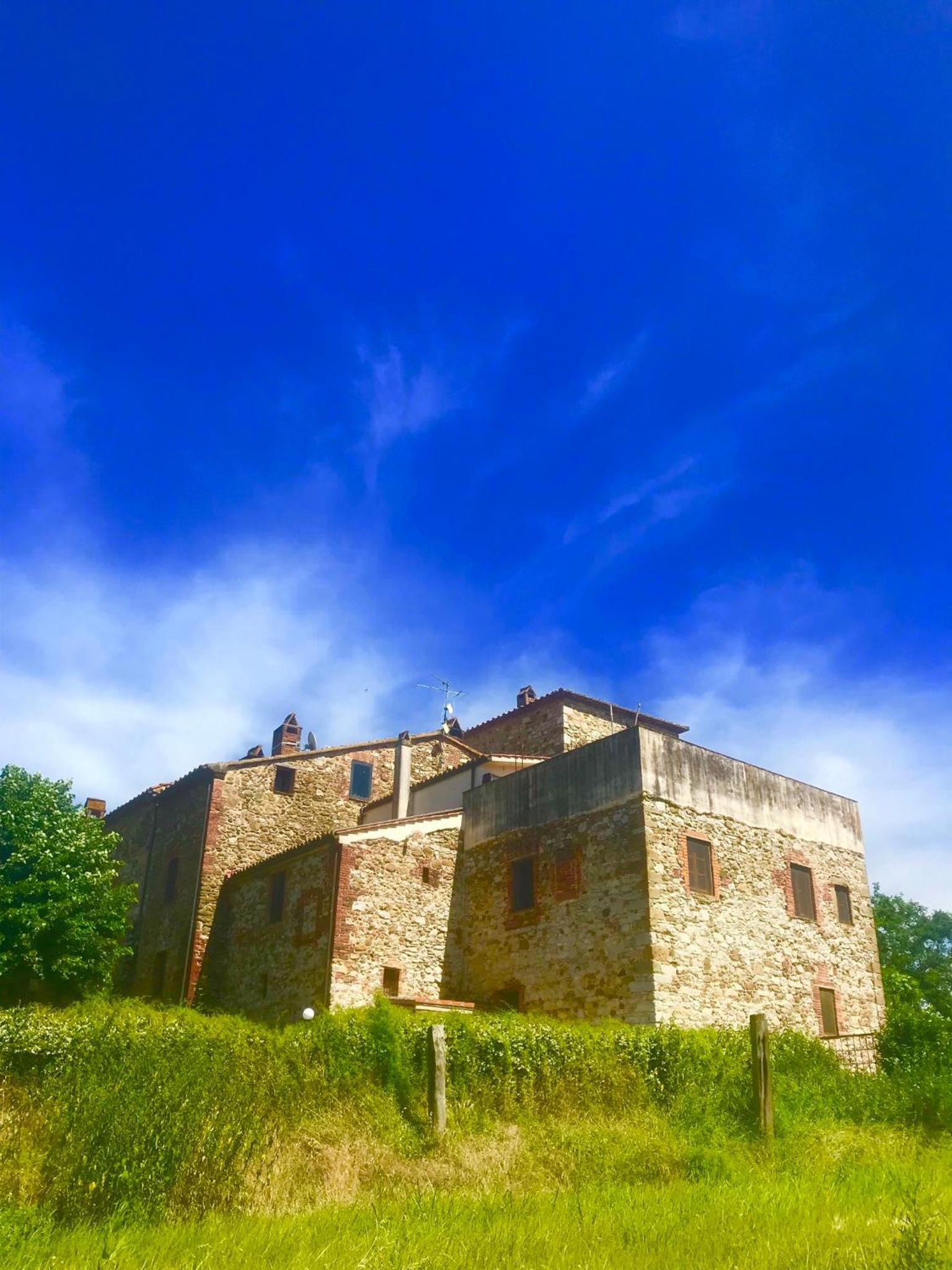 Case di Vetulonia view 2