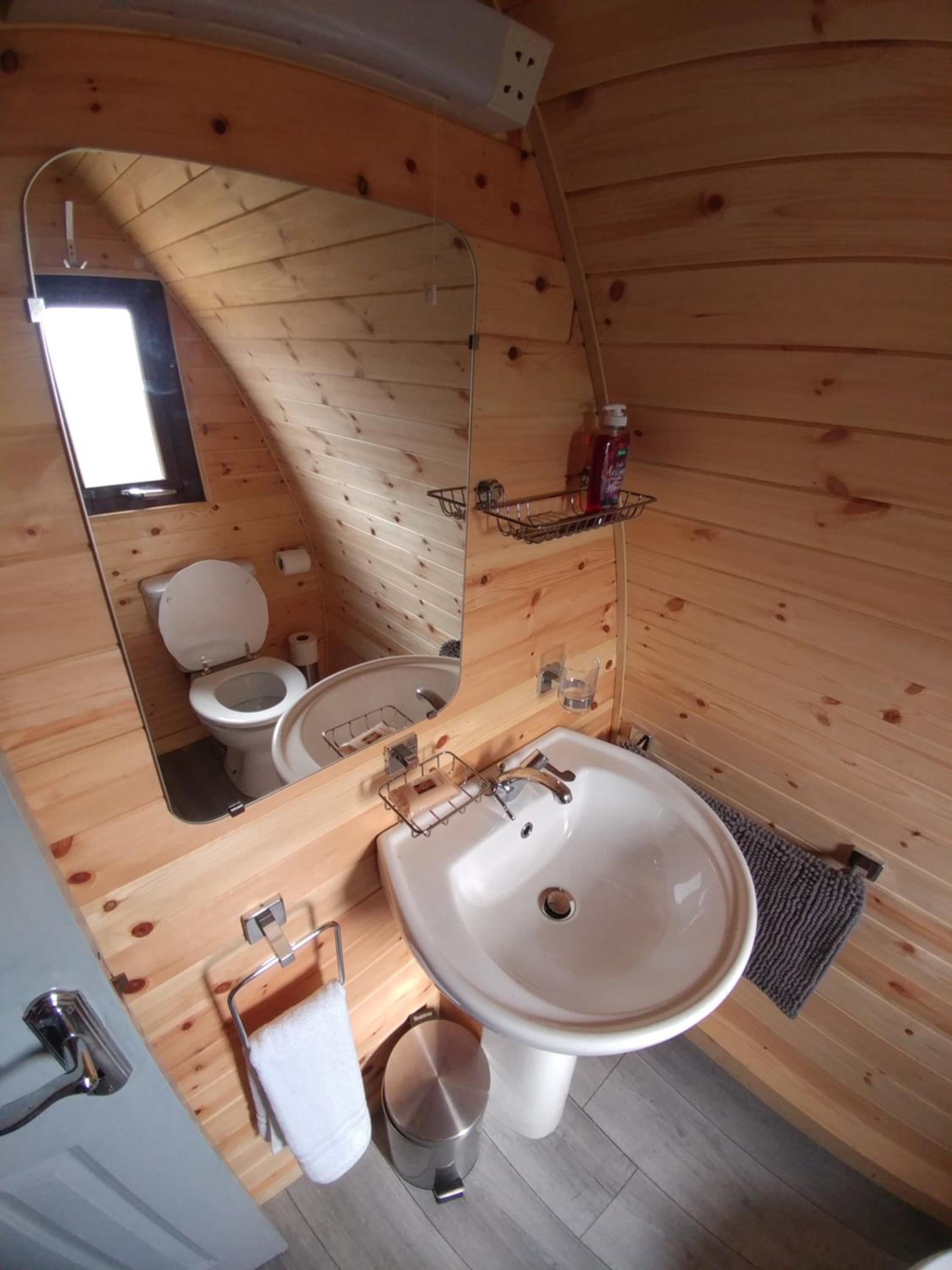 shanagarry / Ballycotton Glamping pod view 5