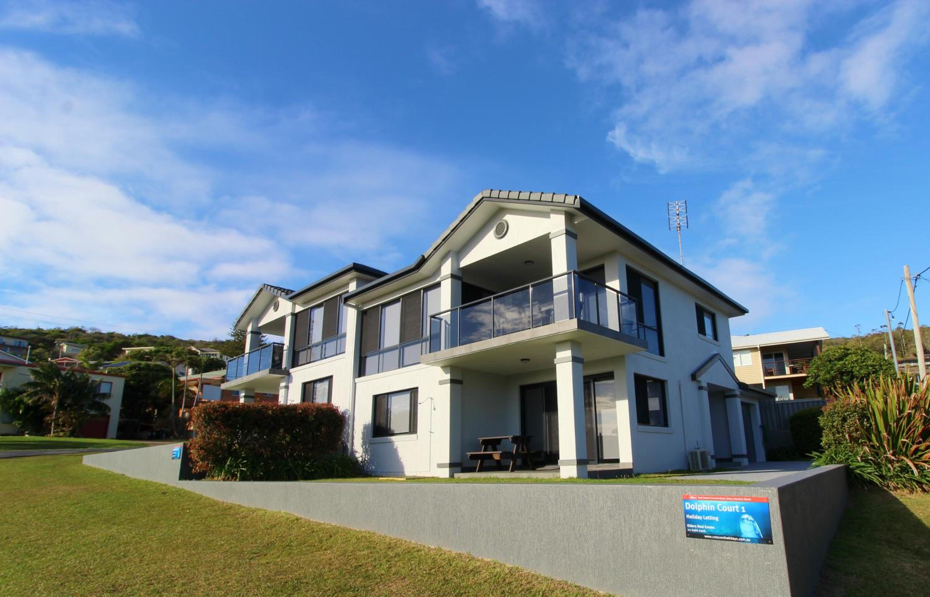 Dolphin Court 1, 1 Gowing Street