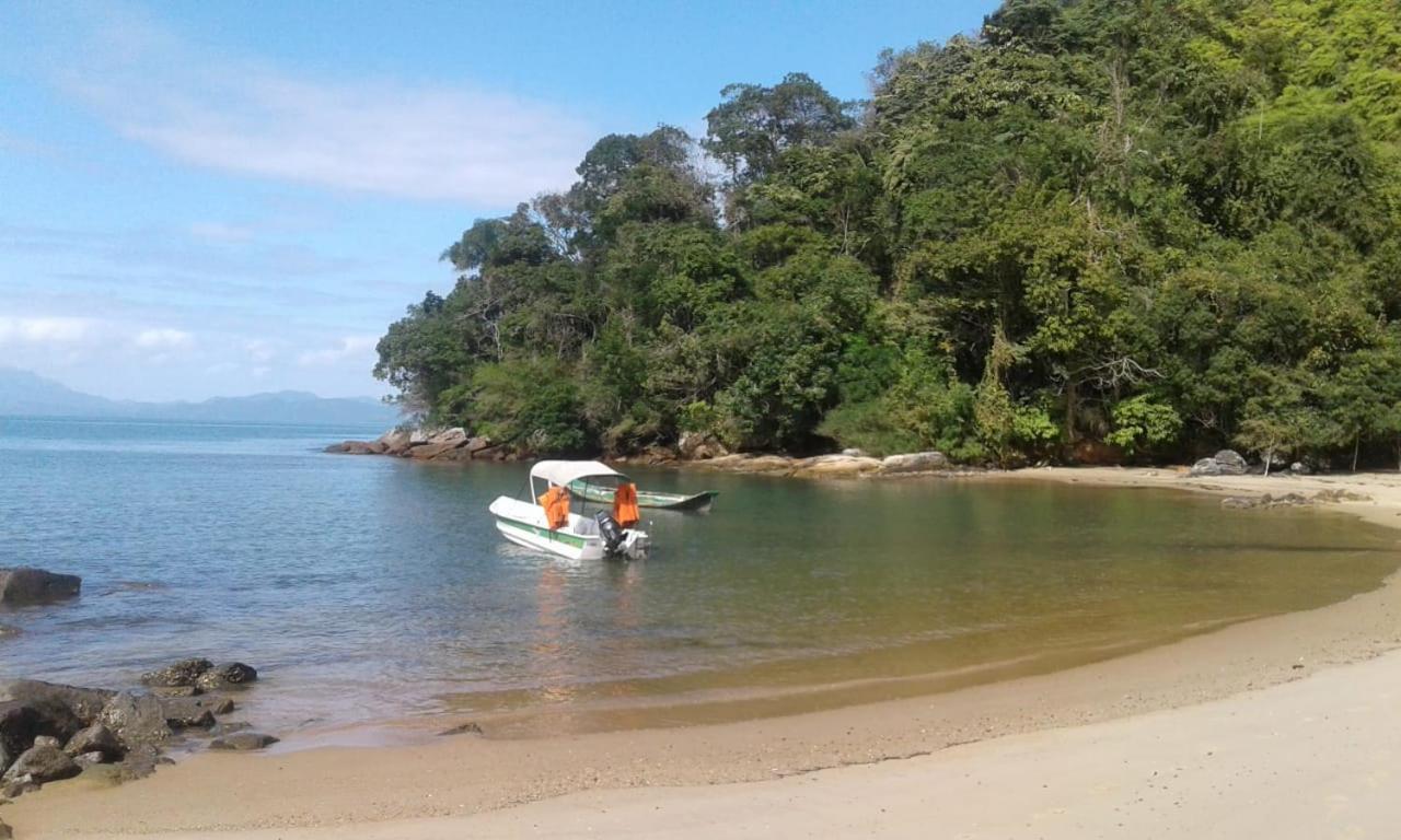 Casa praias de São Gonçalo em Paraty RJ