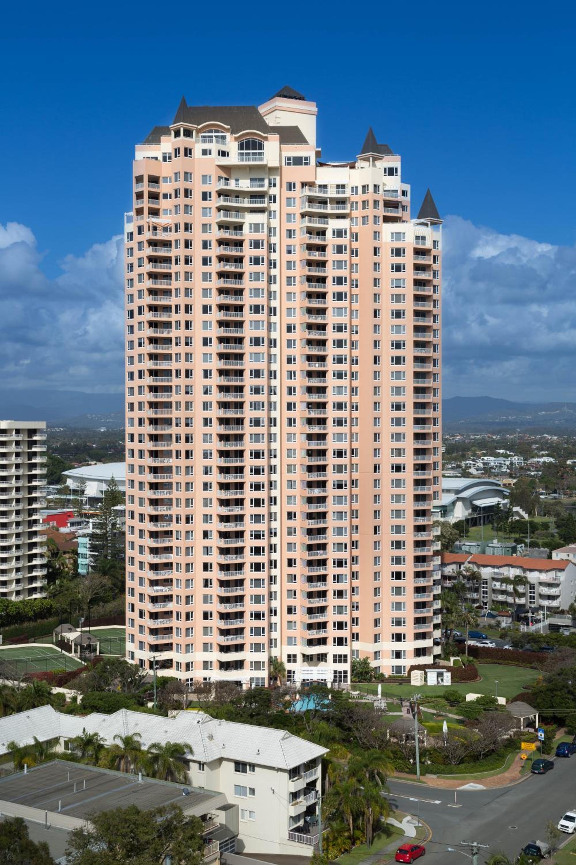 Belle Maison Apartments - Official