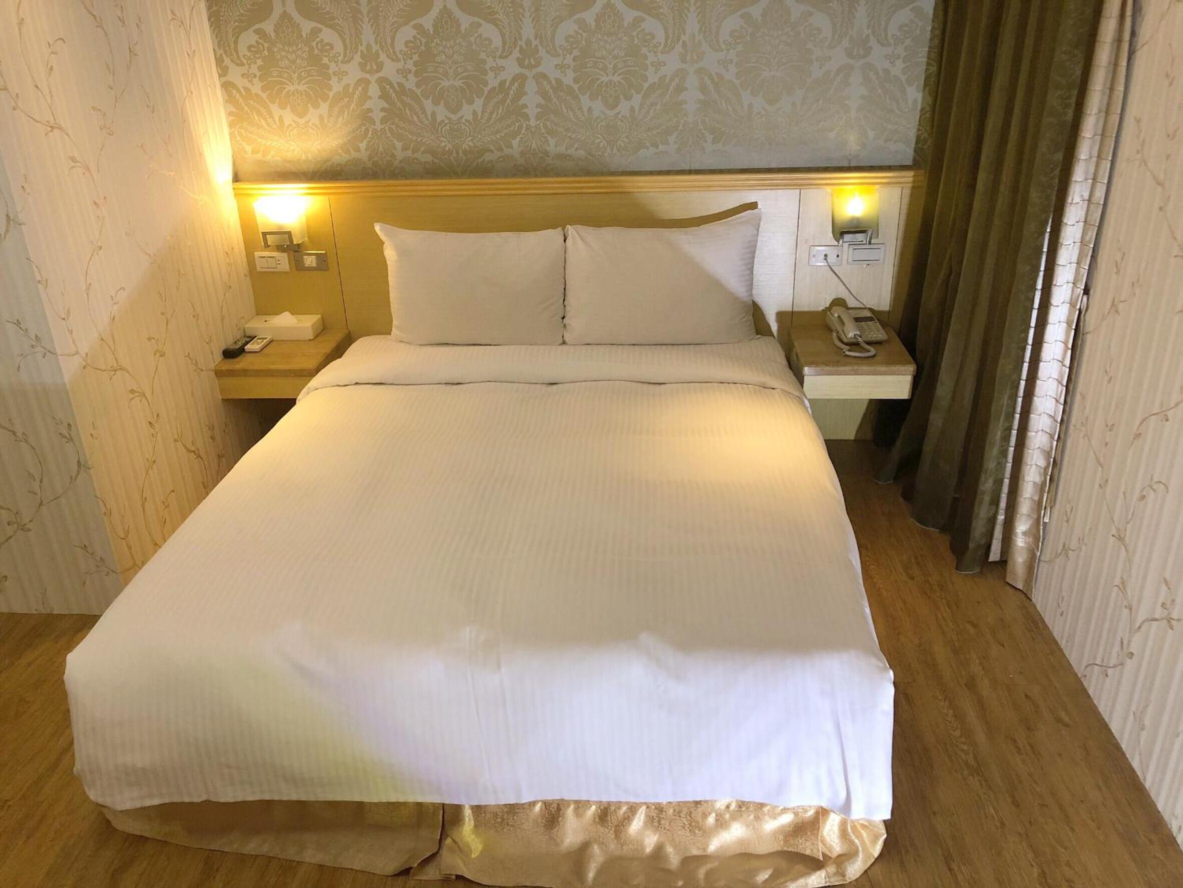 Say Love Hotel