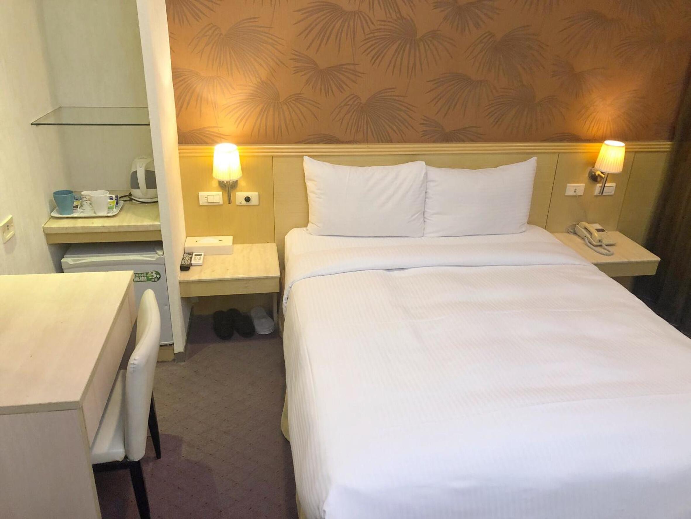 Say Love Hotel