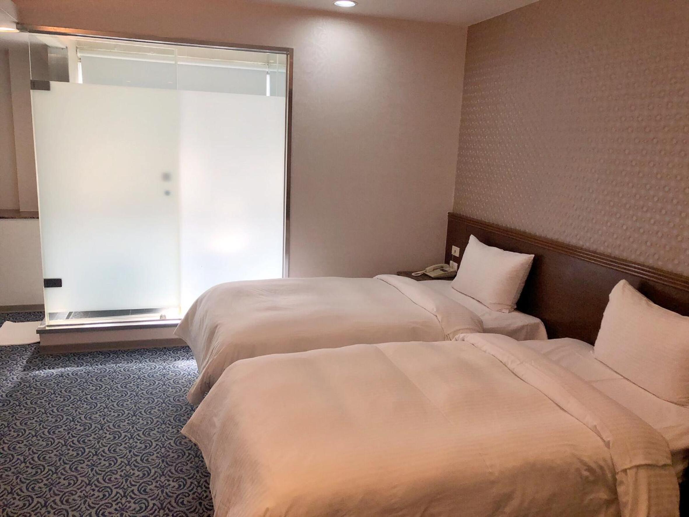 Say Love Hotel
