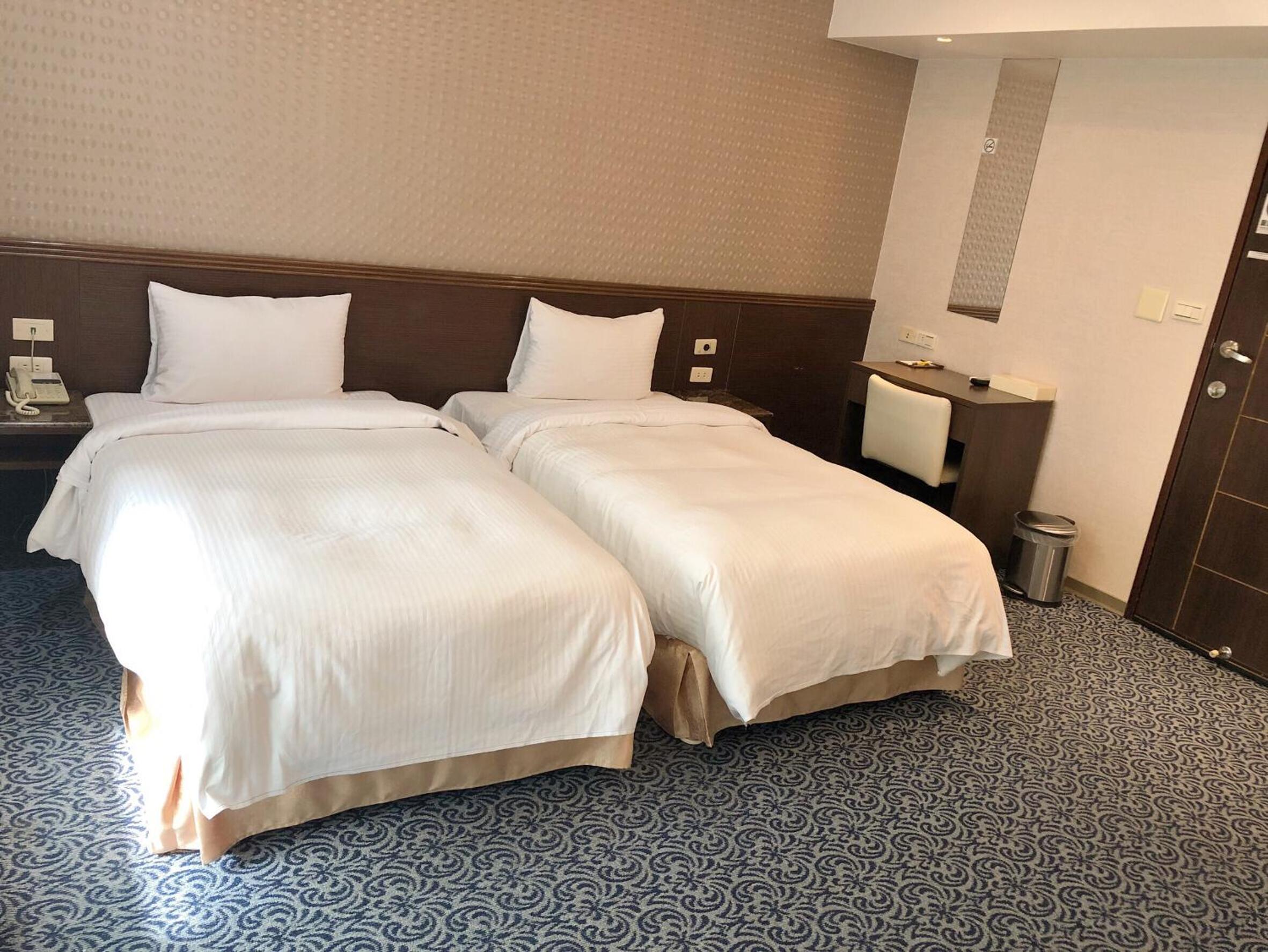 Say Love Hotel