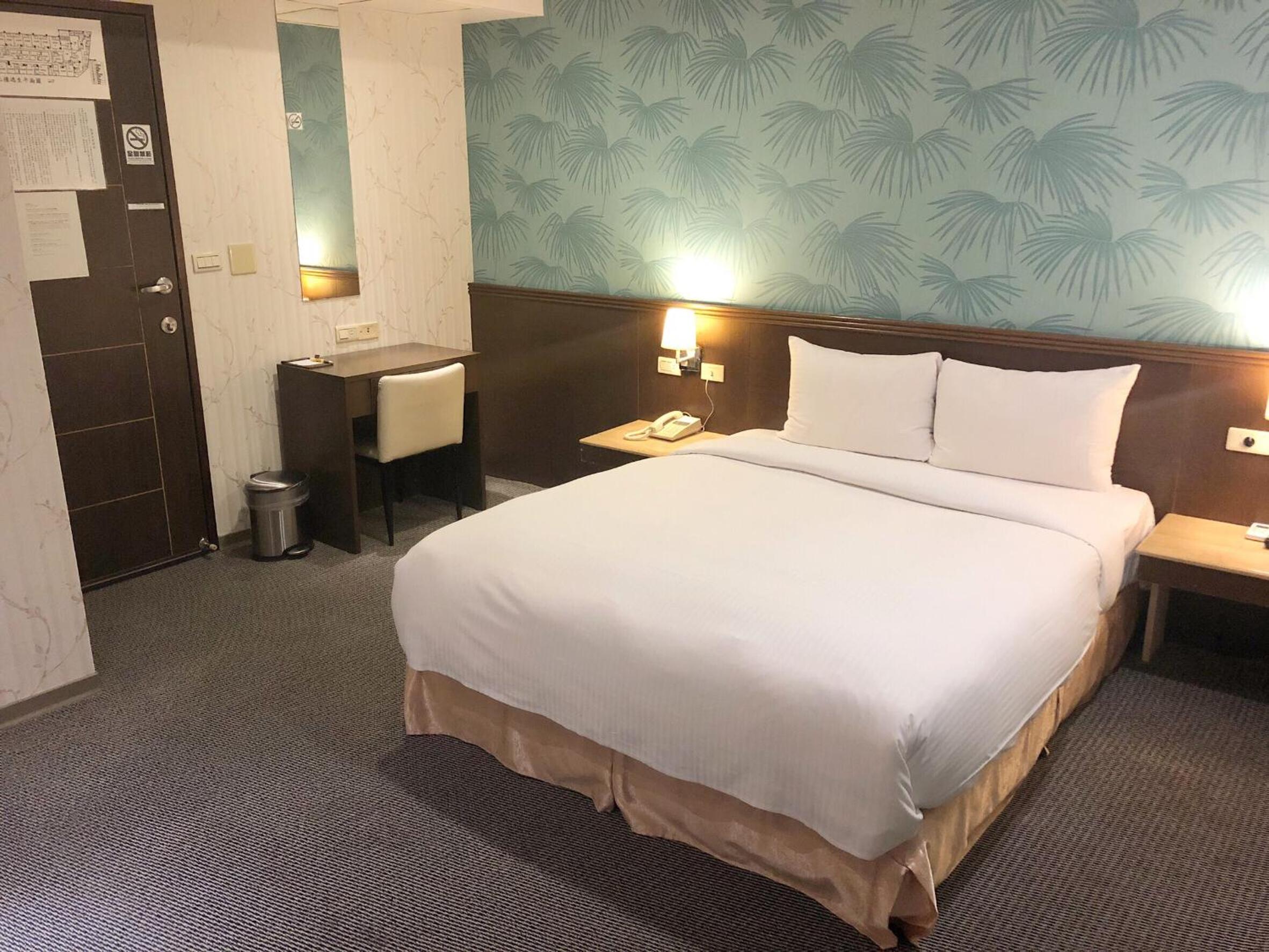Say Love Hotel