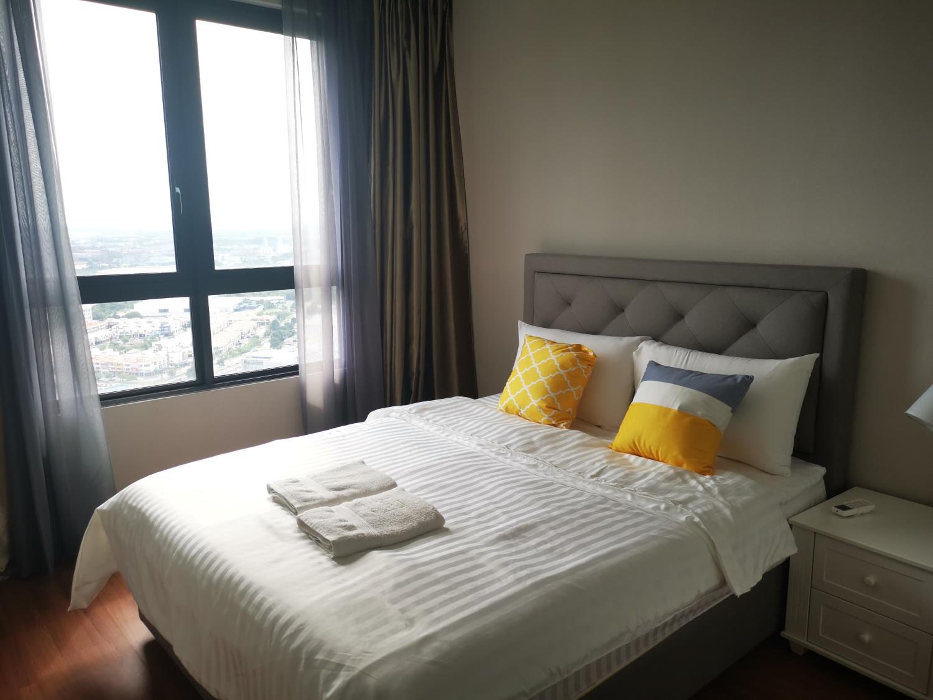 Host Assist Homestay by HA i-City photo 4