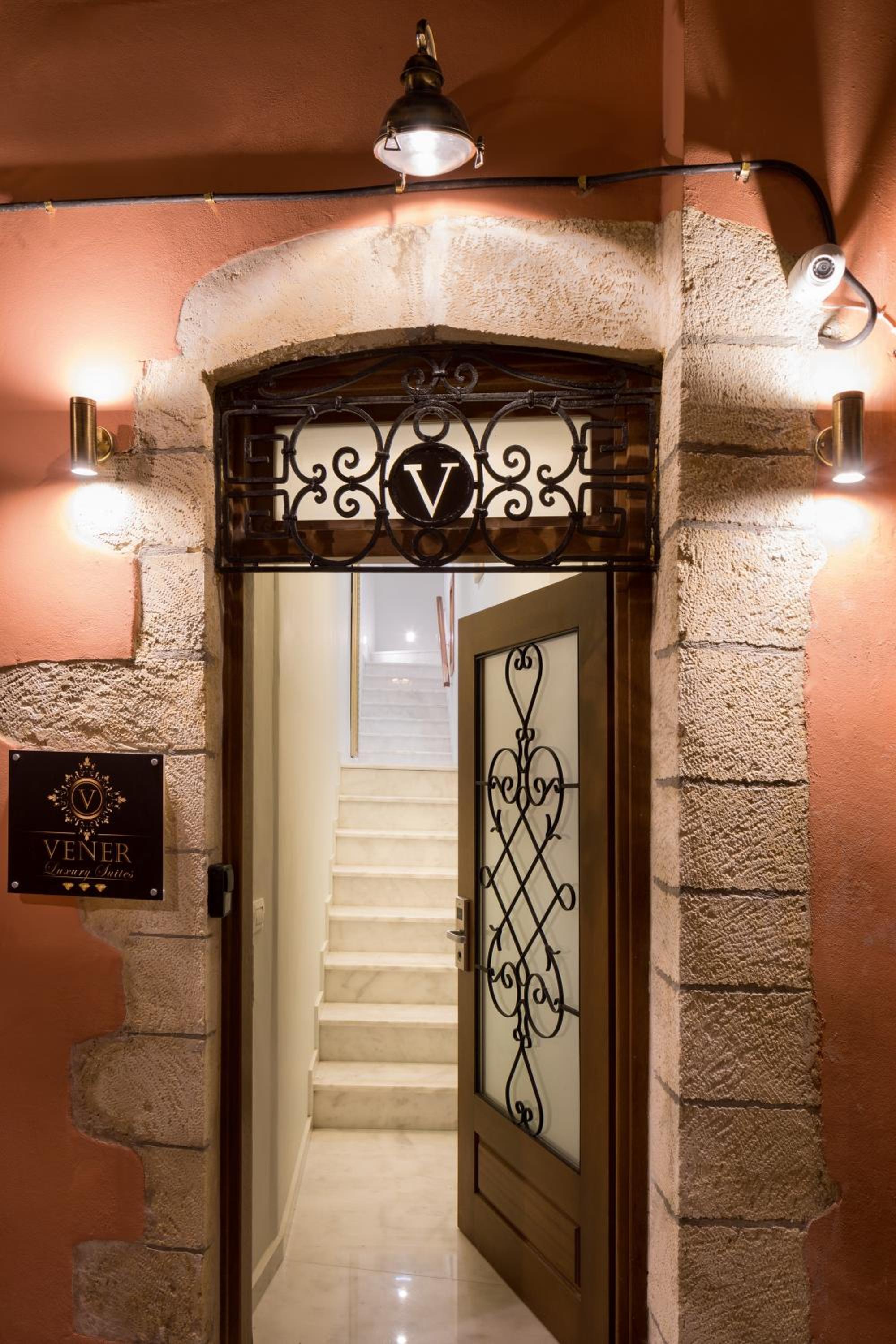 Hotel Vener Luxury Suites