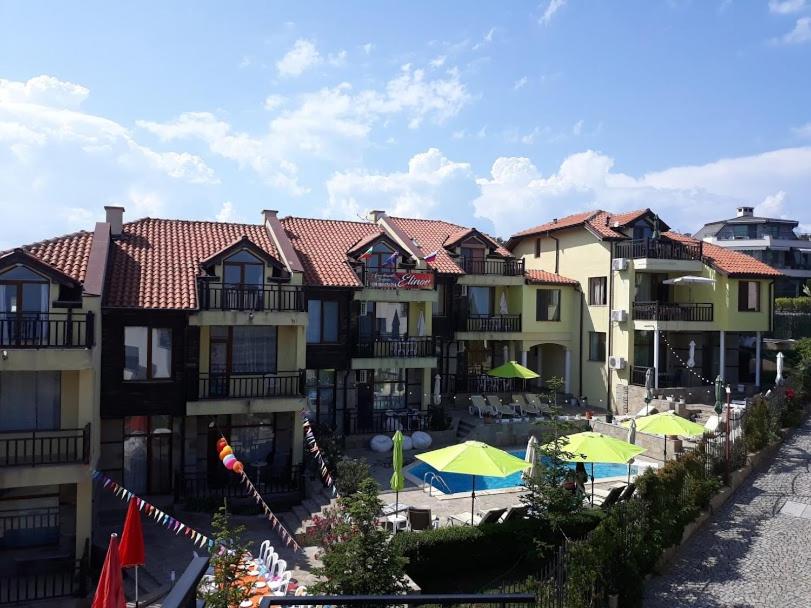 Apartments Elinor Budjaka view 2