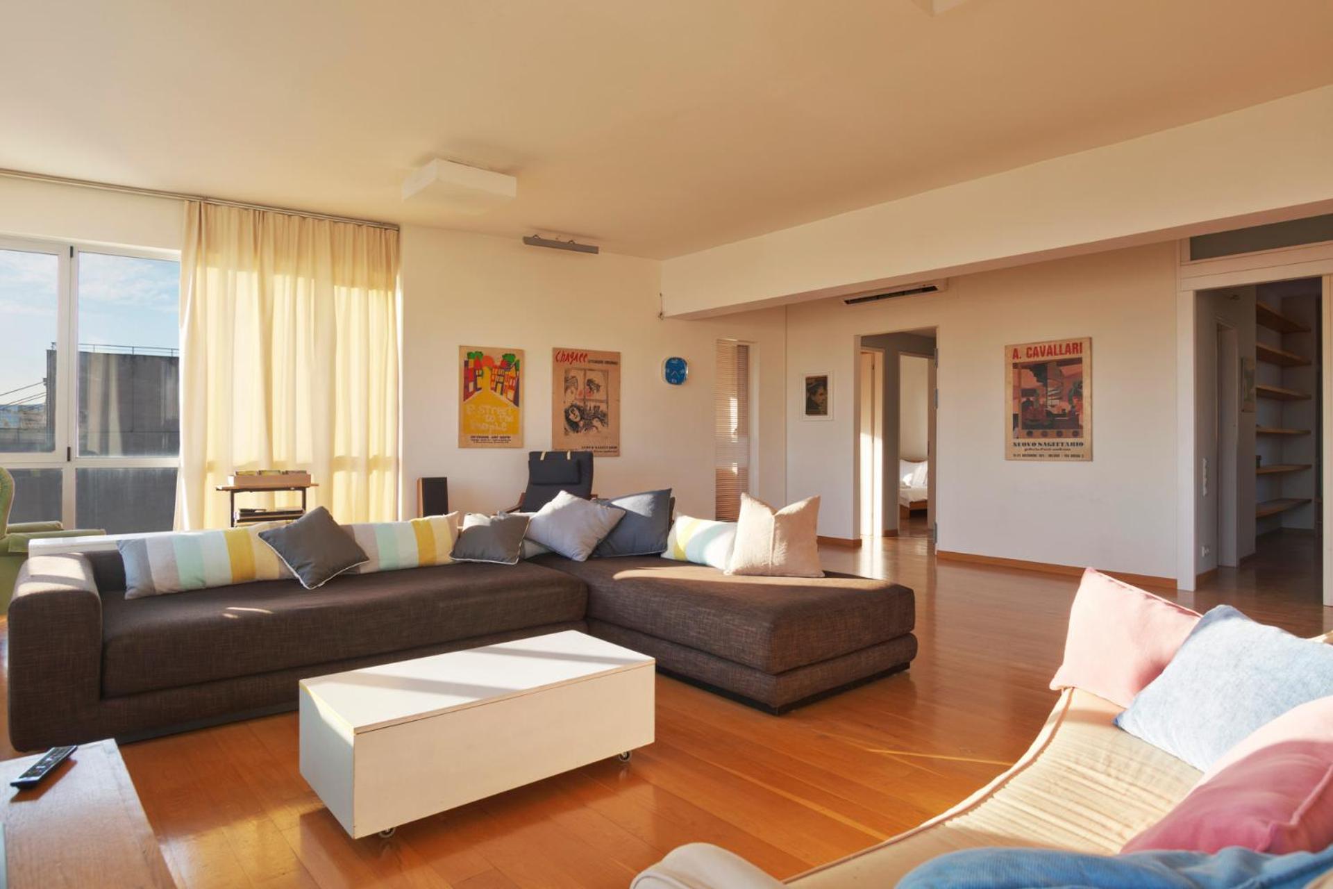 Impressive Apartment with Amazing Views - MK1